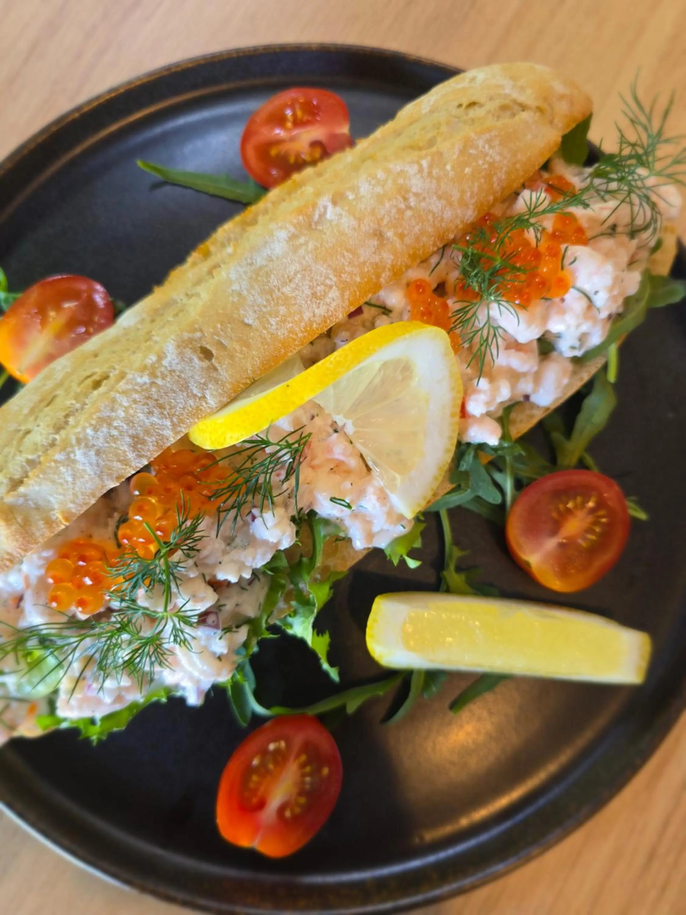 Restaurant/places to eat in Flåm Marina