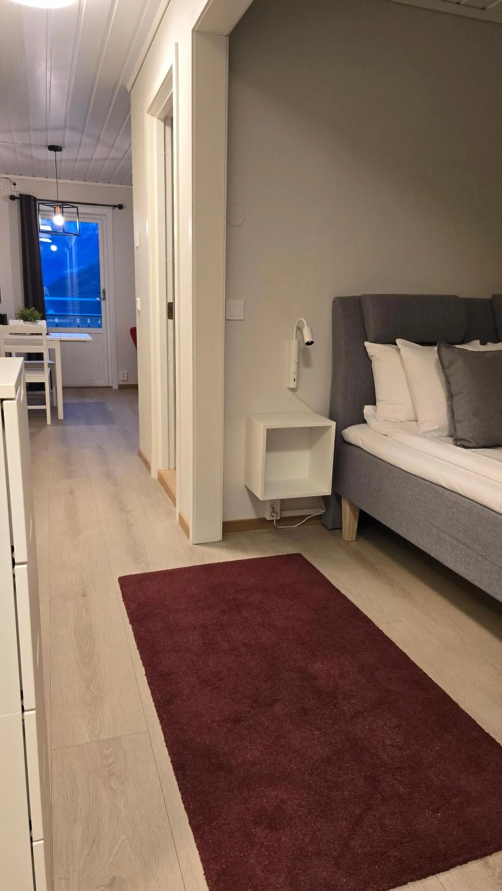 Photo of the whole room, Bed in Flåm Marina