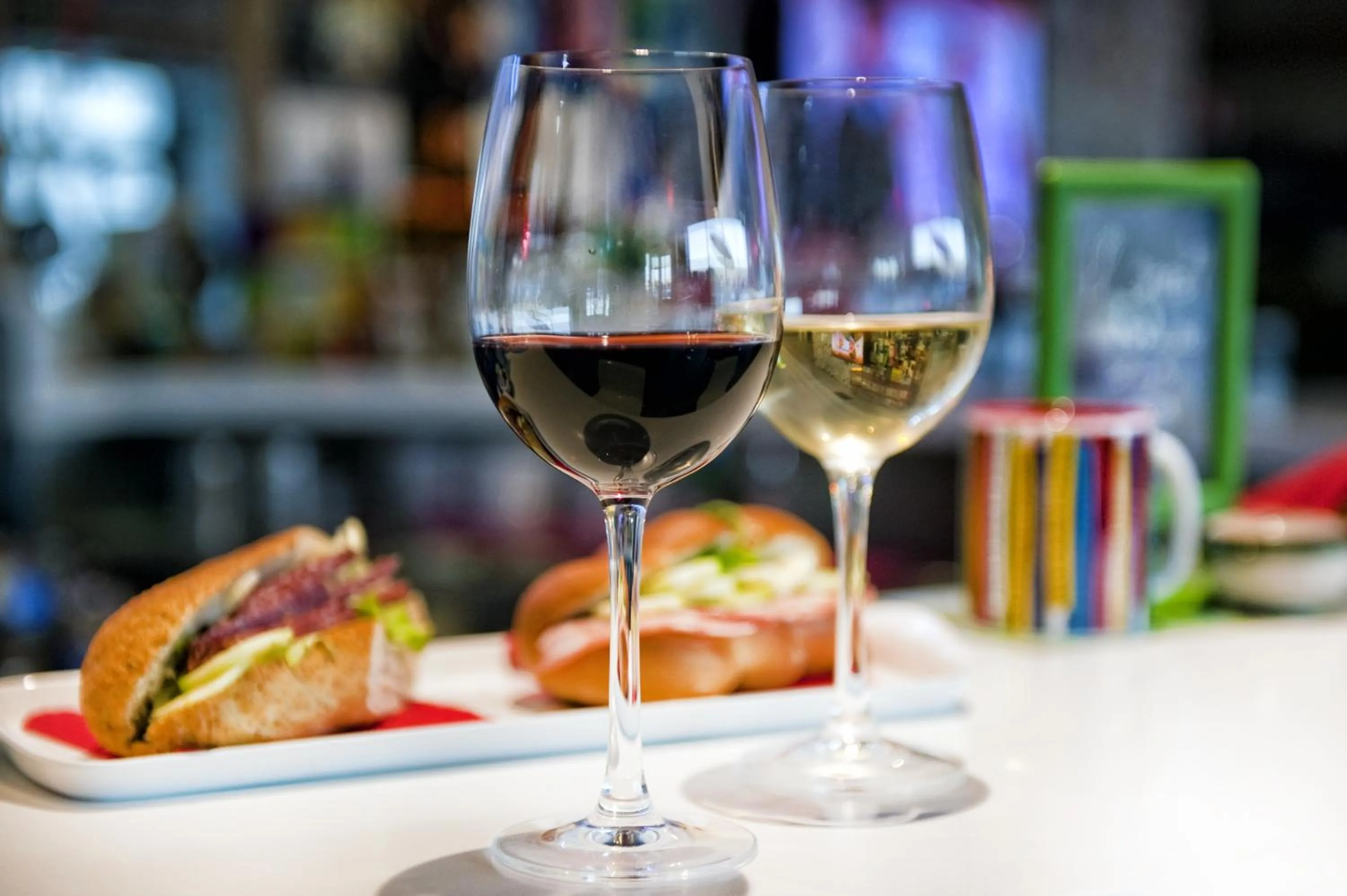 Lounge or bar in ibis Styles Roma Vintage