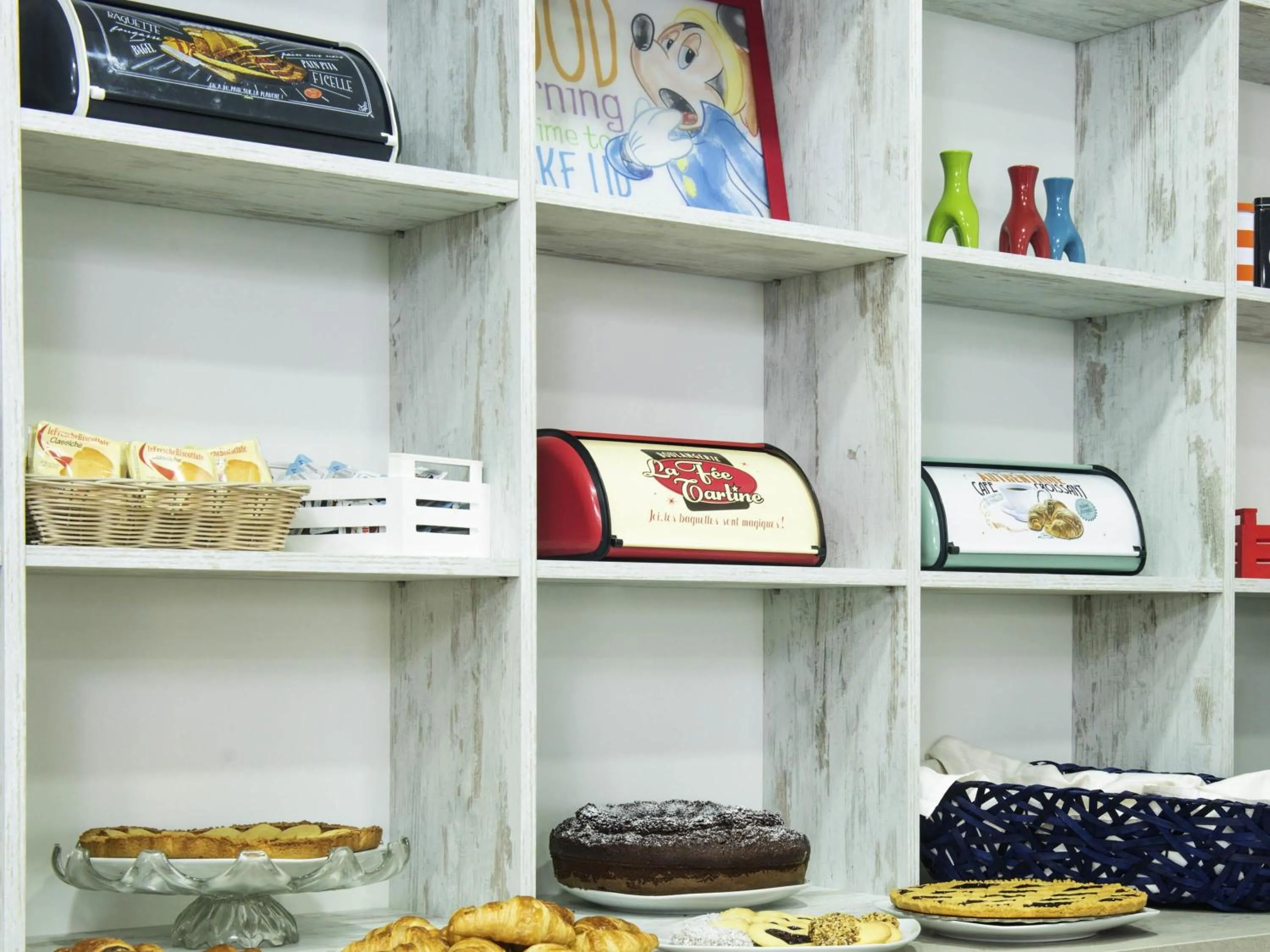 Restaurant/places to eat in ibis Styles Roma Vintage