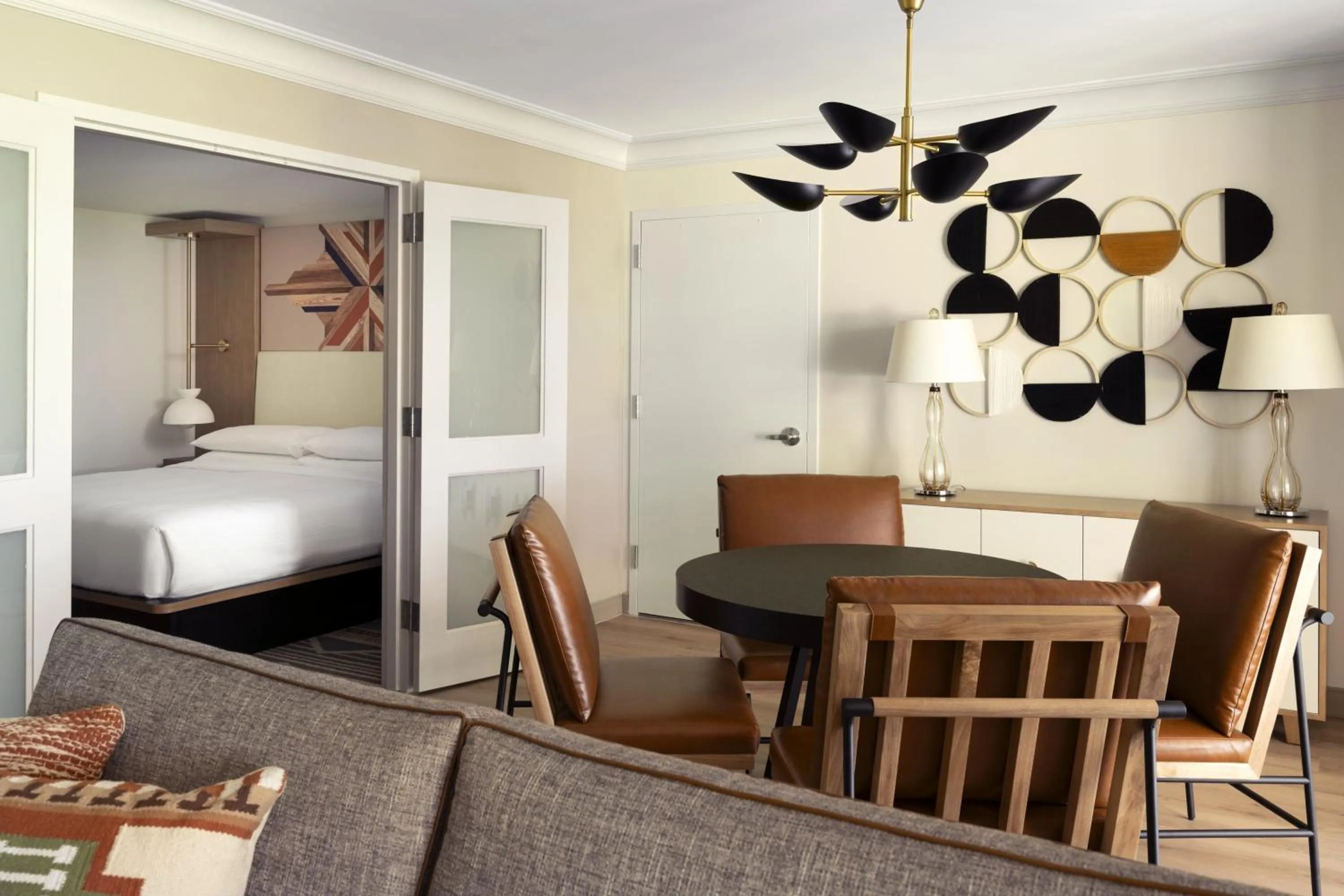 Photo of the whole room, Bed in San Ramon Marriott