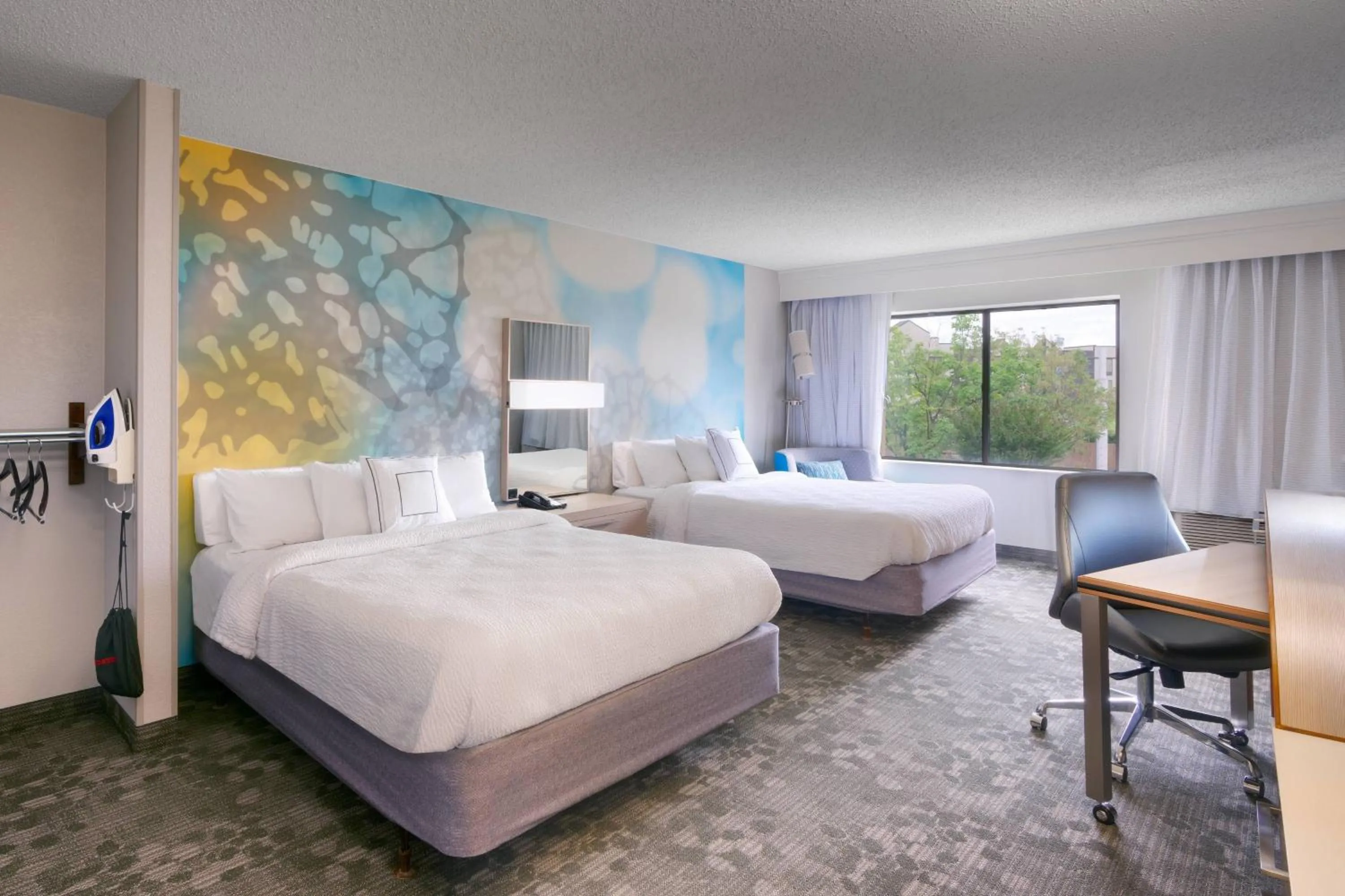 Photo of the whole room, Bed in Courtyard by Marriott Oklahoma City Northwest