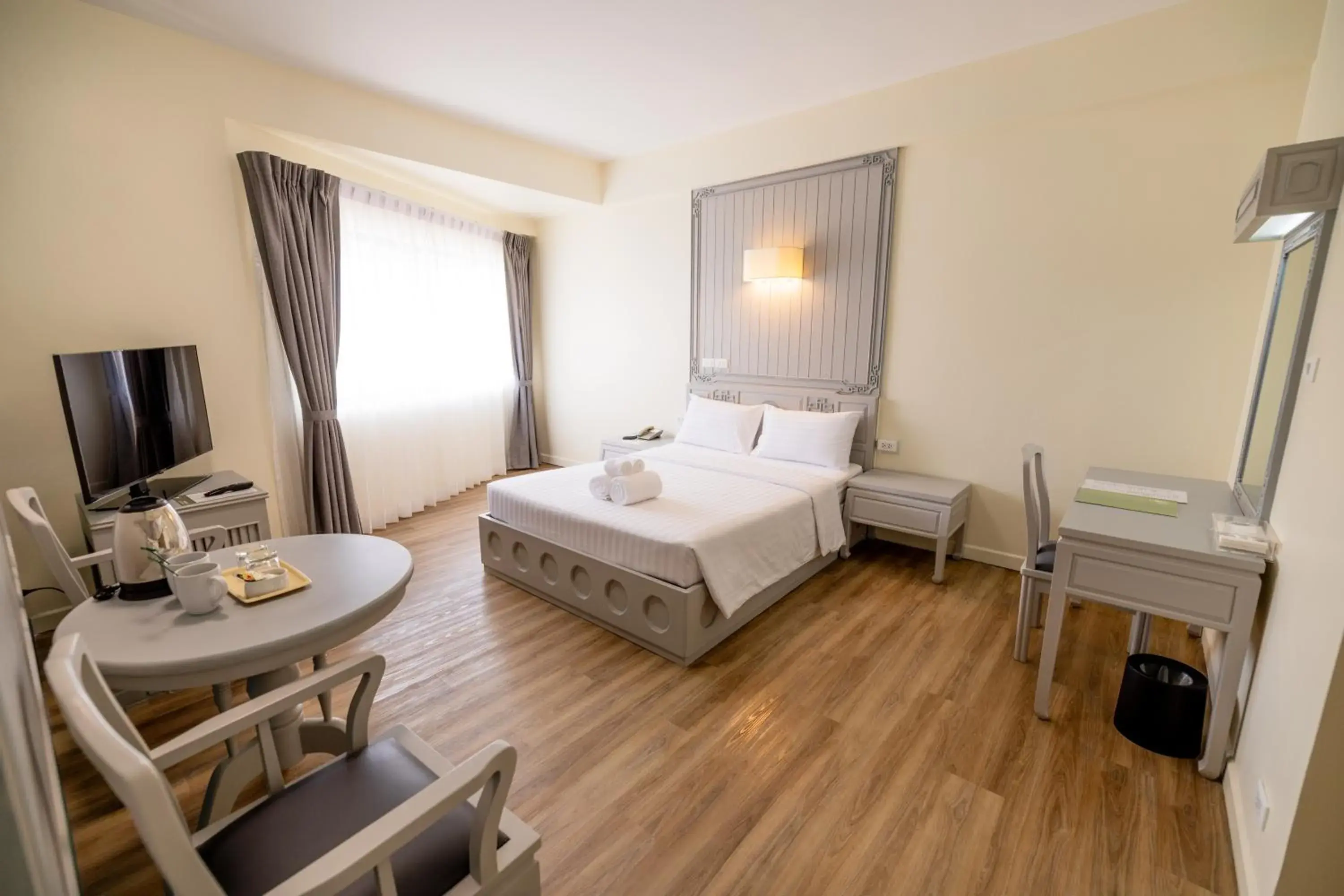 Deluxe Double Room with Shower in MIDO Hotel Deluxe Double Room with Shower in MIDO Hotel