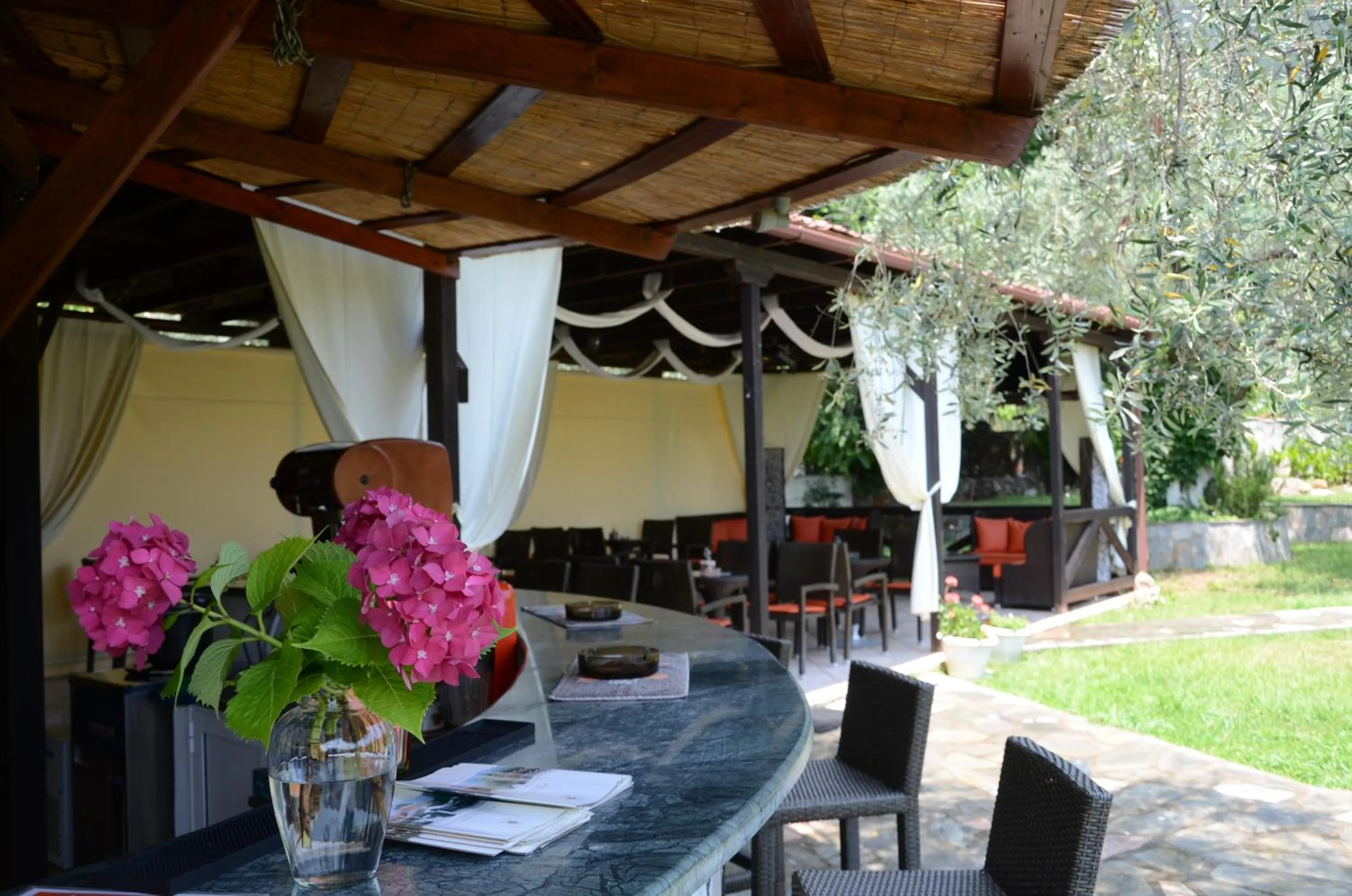 Seating area in Hotel Maria