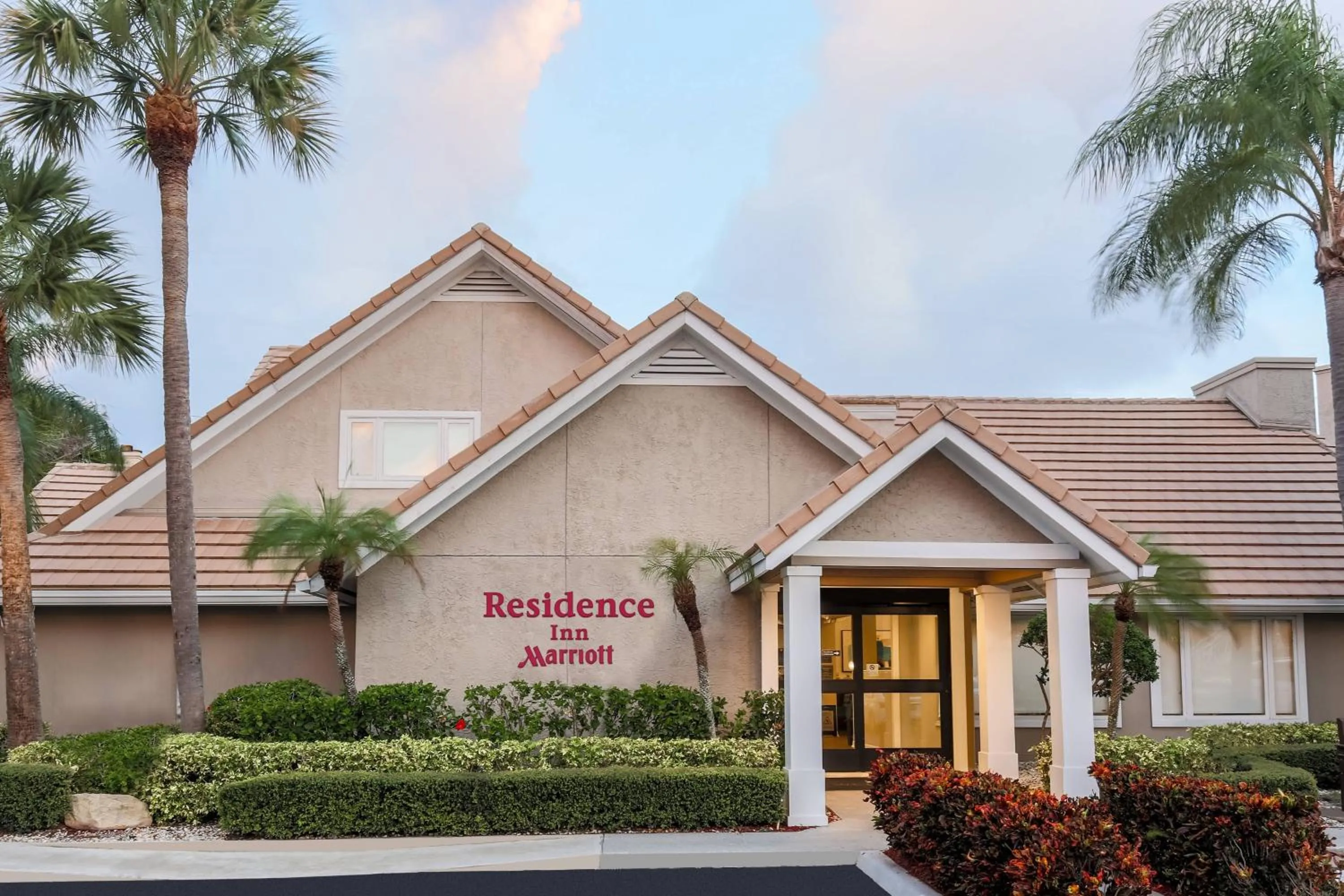 Property building in Residence Inn Boca Raton