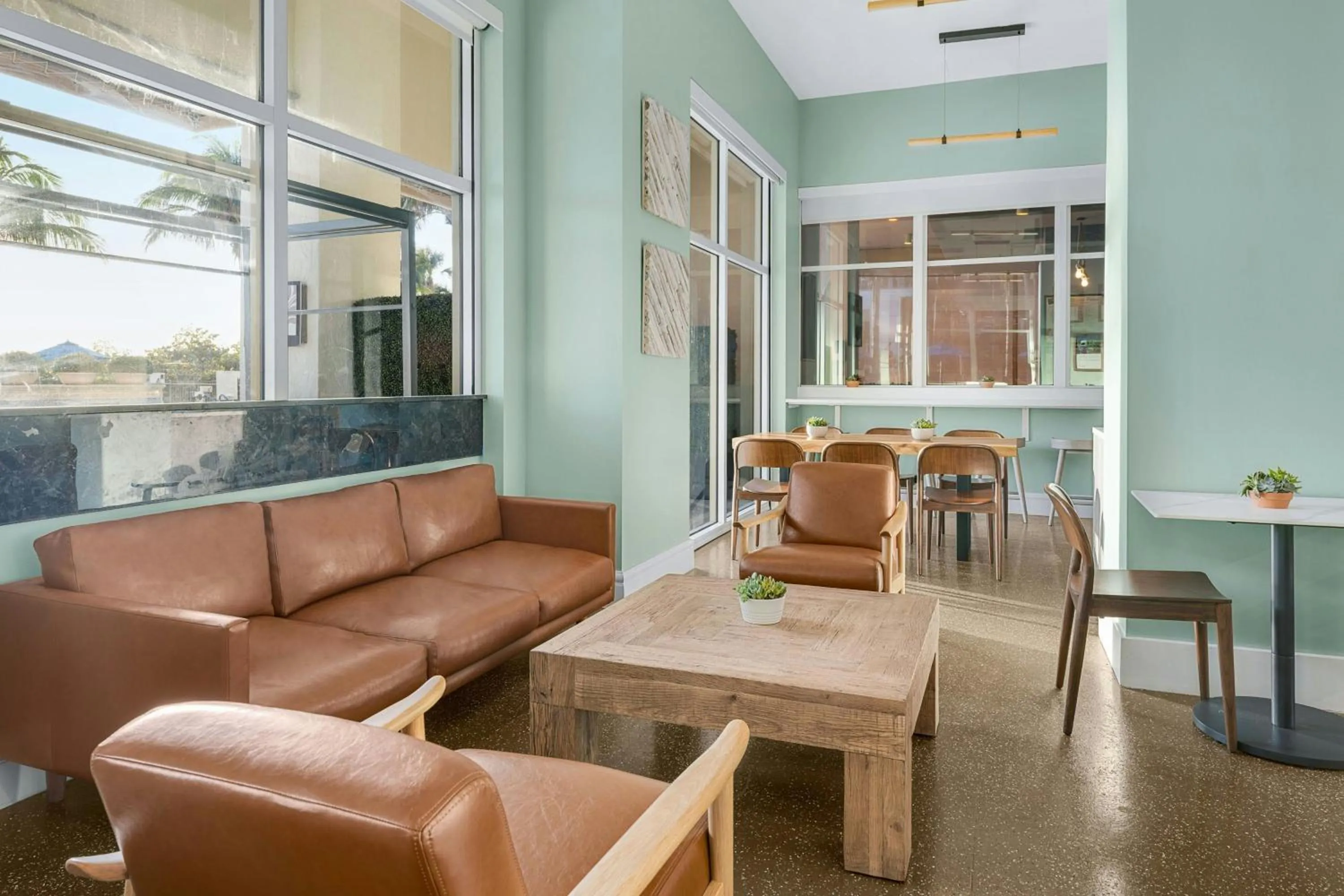 Restaurant/places to eat in Marriott's Oceana Palms