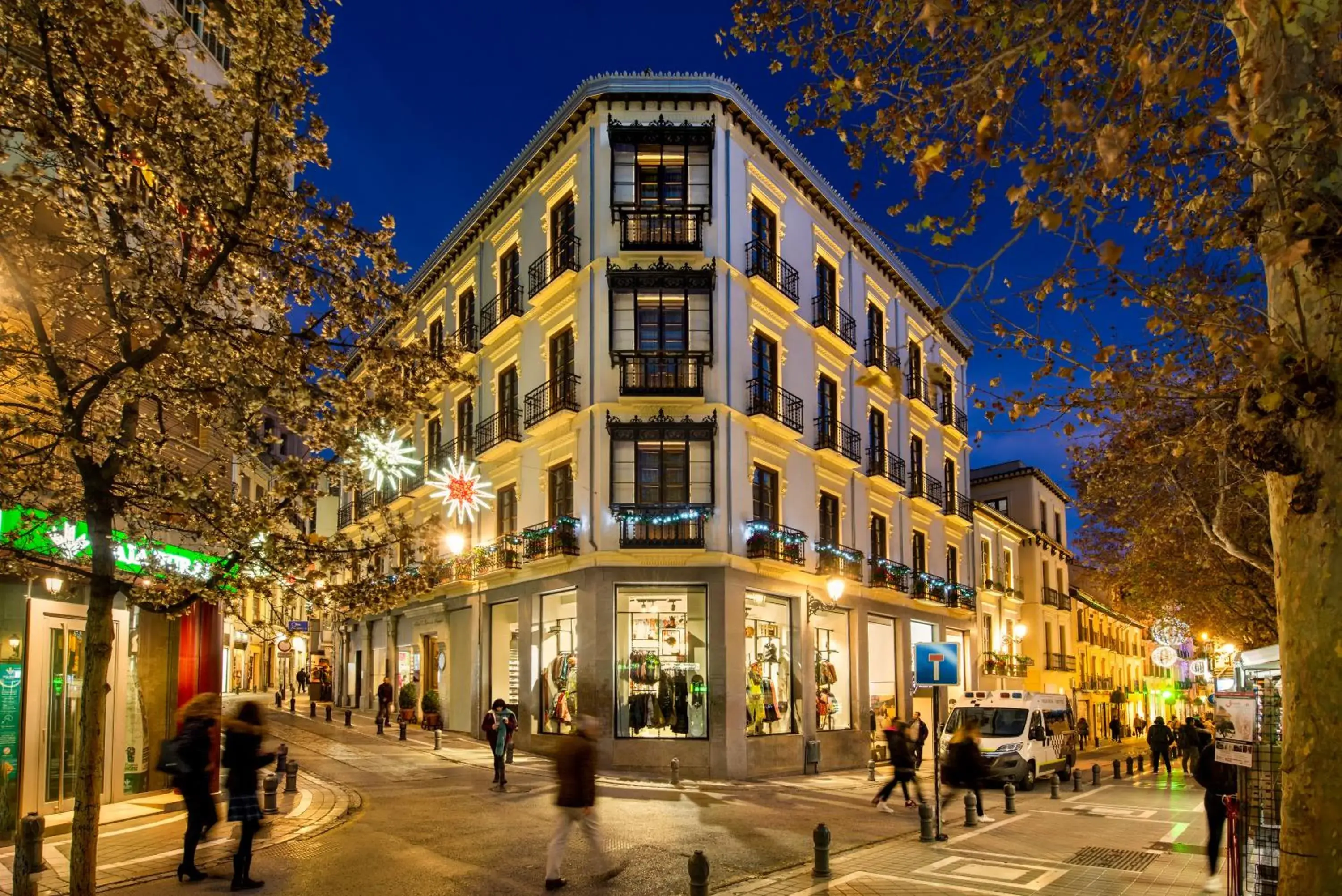 Property building in La Casa de la Trinidad Property building in La Casa de la Trinidad