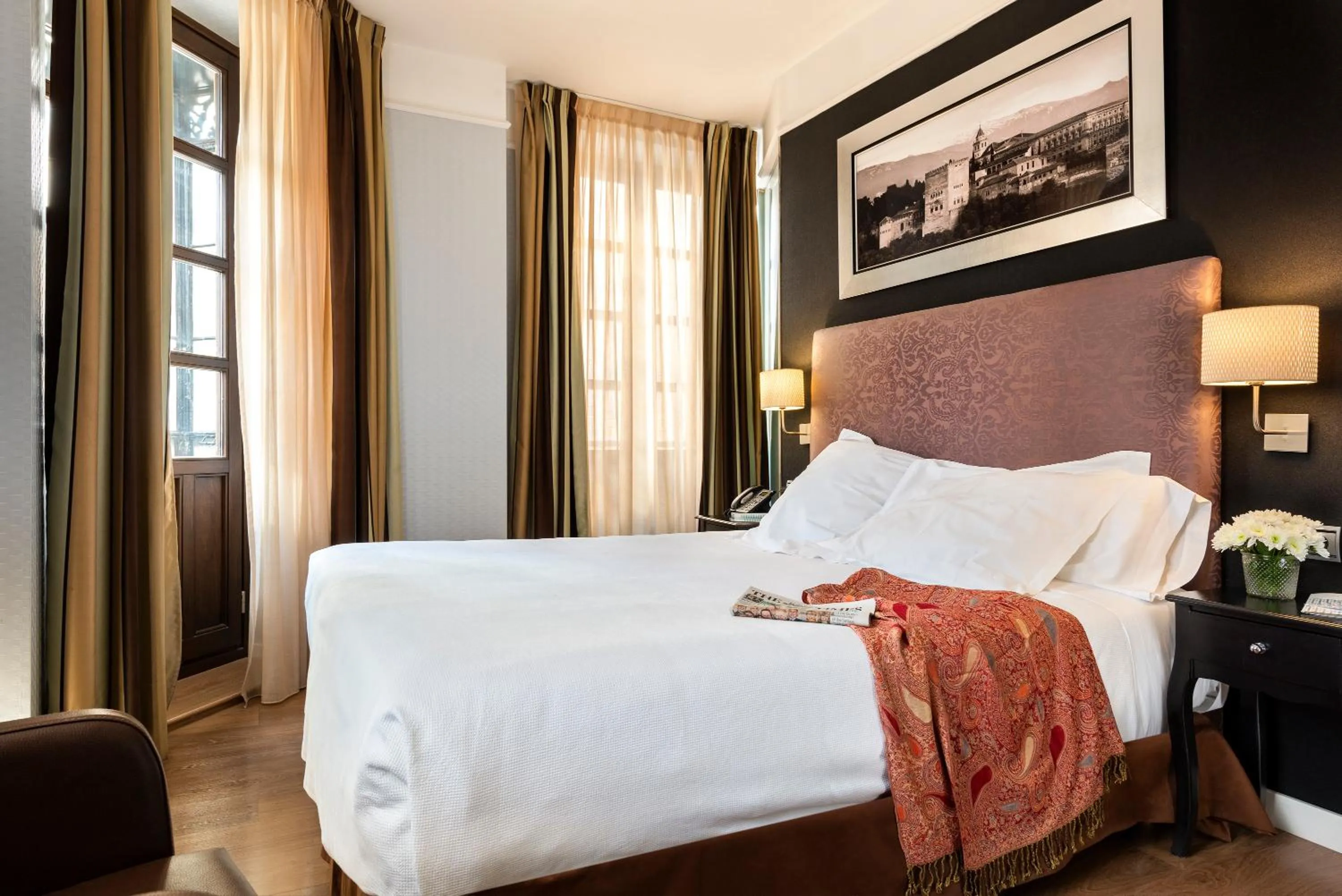 Photo of the whole room, Bed in La Casa de la Trinidad