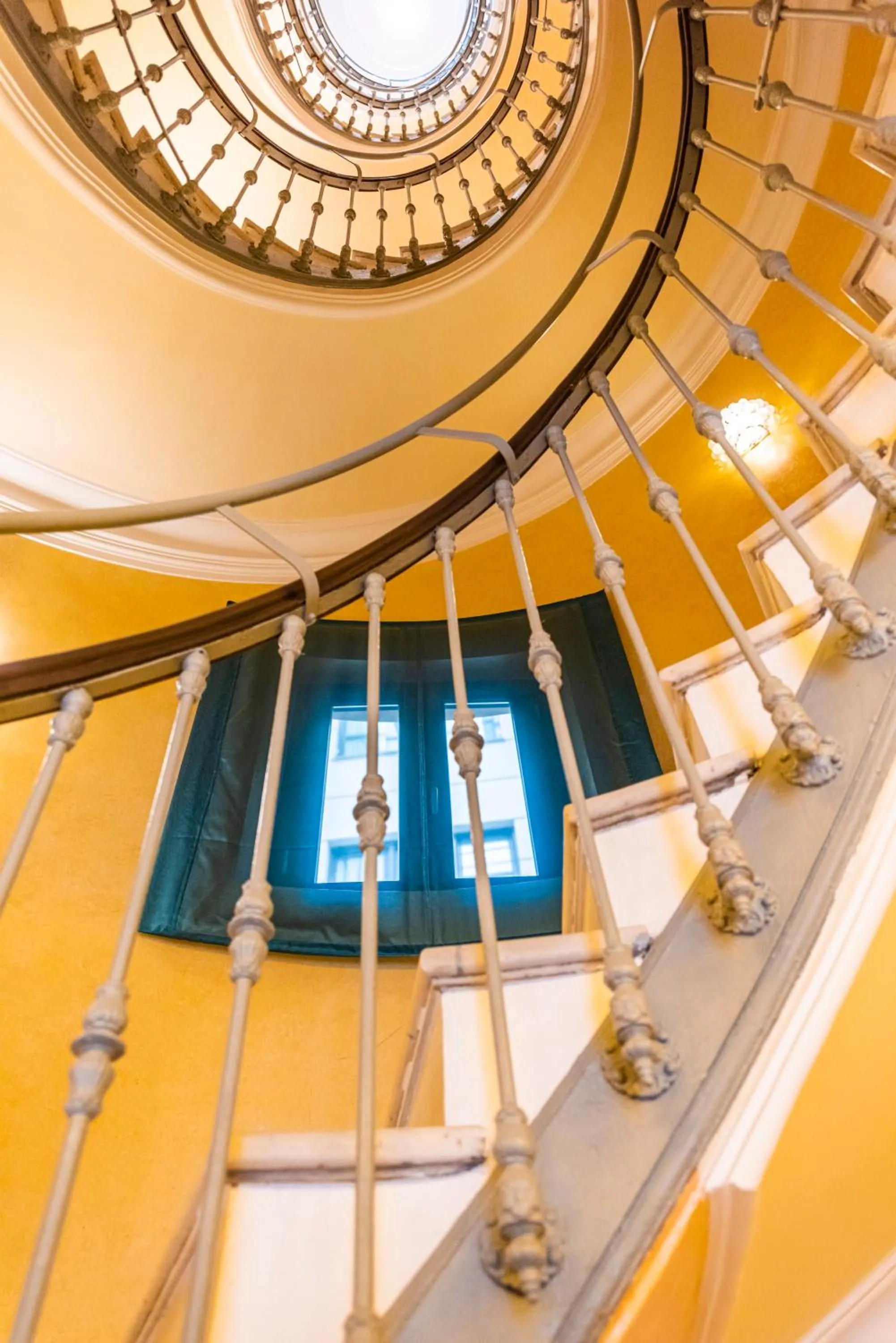 Property building in La Casa de la Trinidad