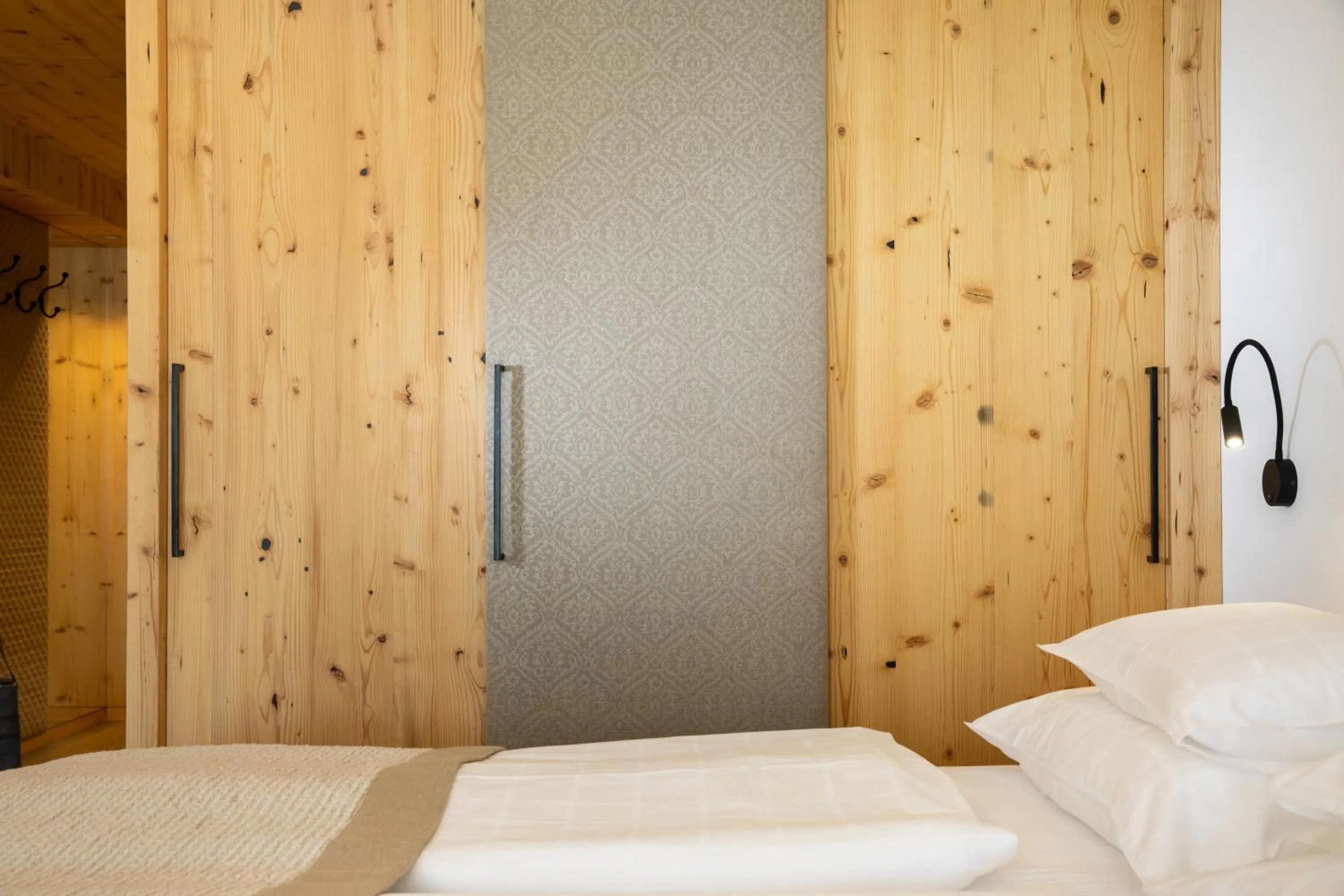 Photo of the whole room, Bed in Hotel Grünauerhof