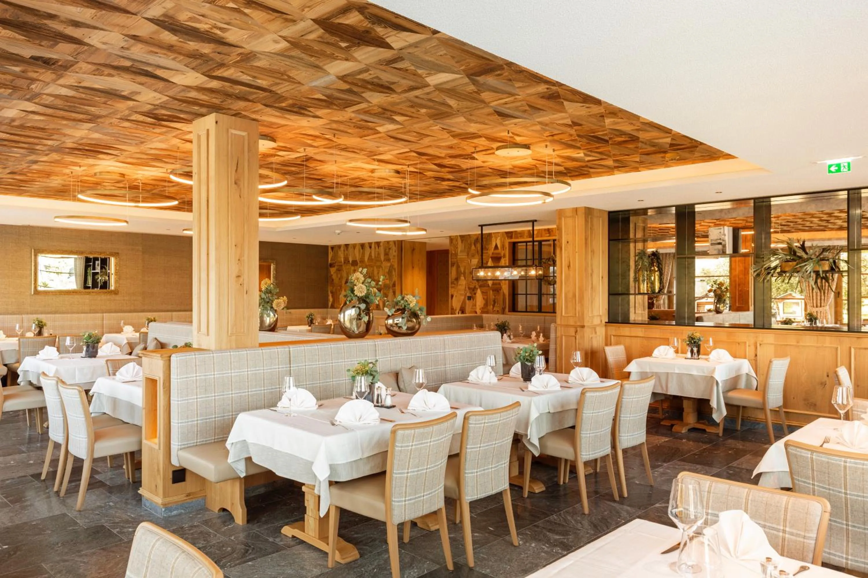 Restaurant/places to eat in Hotel Grünauerhof