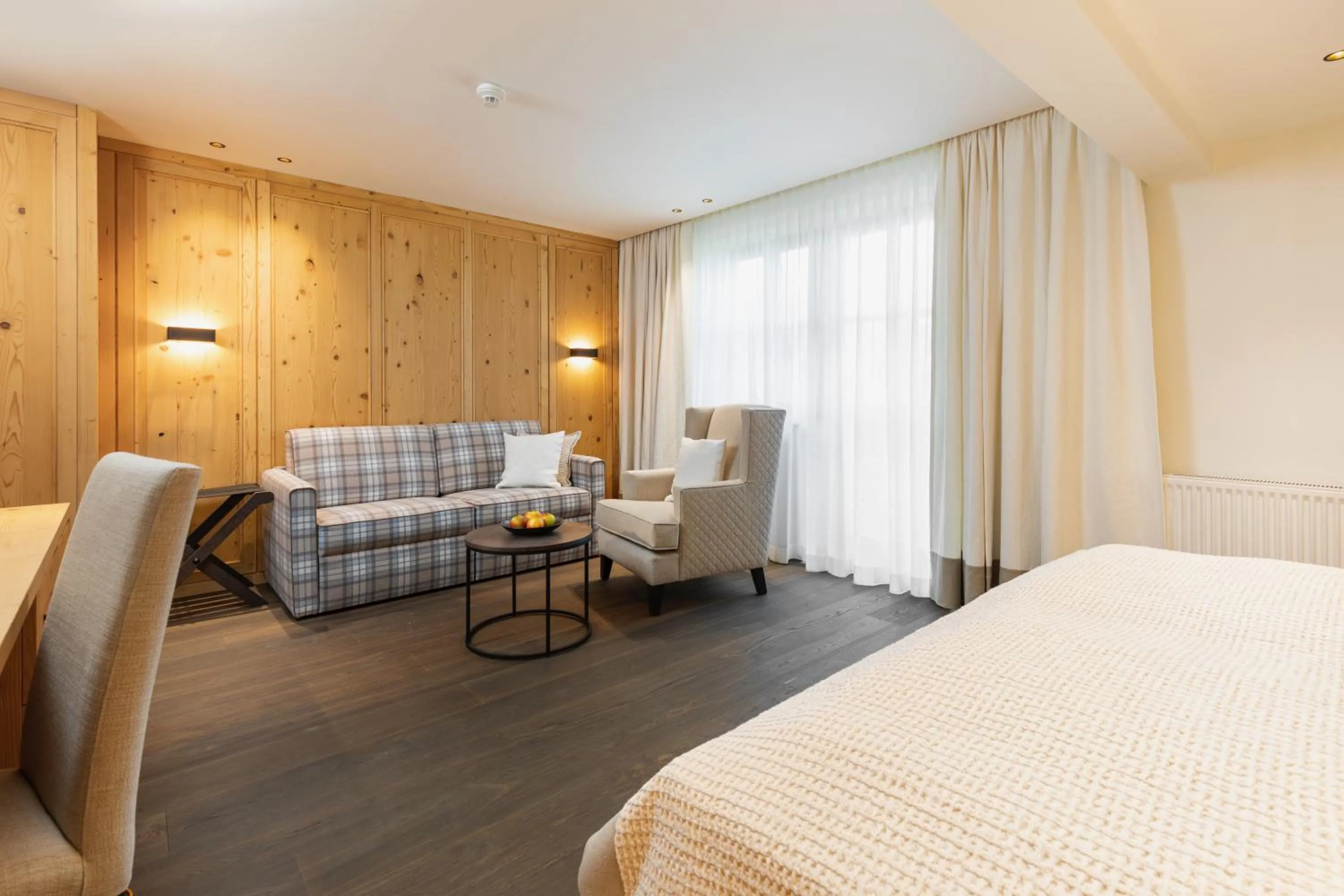 Photo of the whole room, Bed in Hotel Grünauerhof