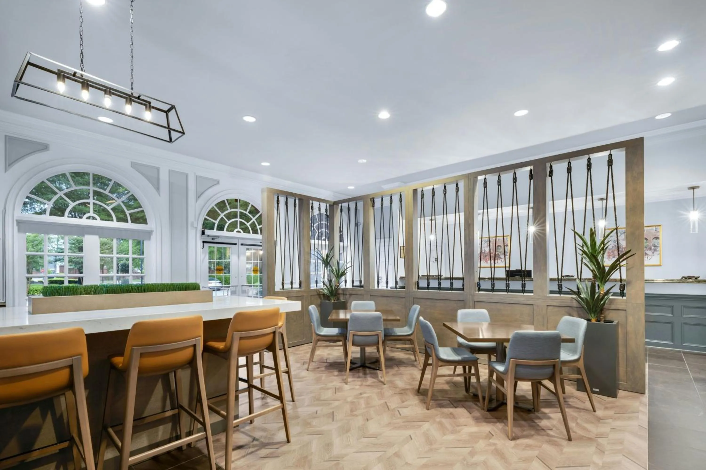 Lobby or reception in Marriott's Manor Club at Ford's Colony