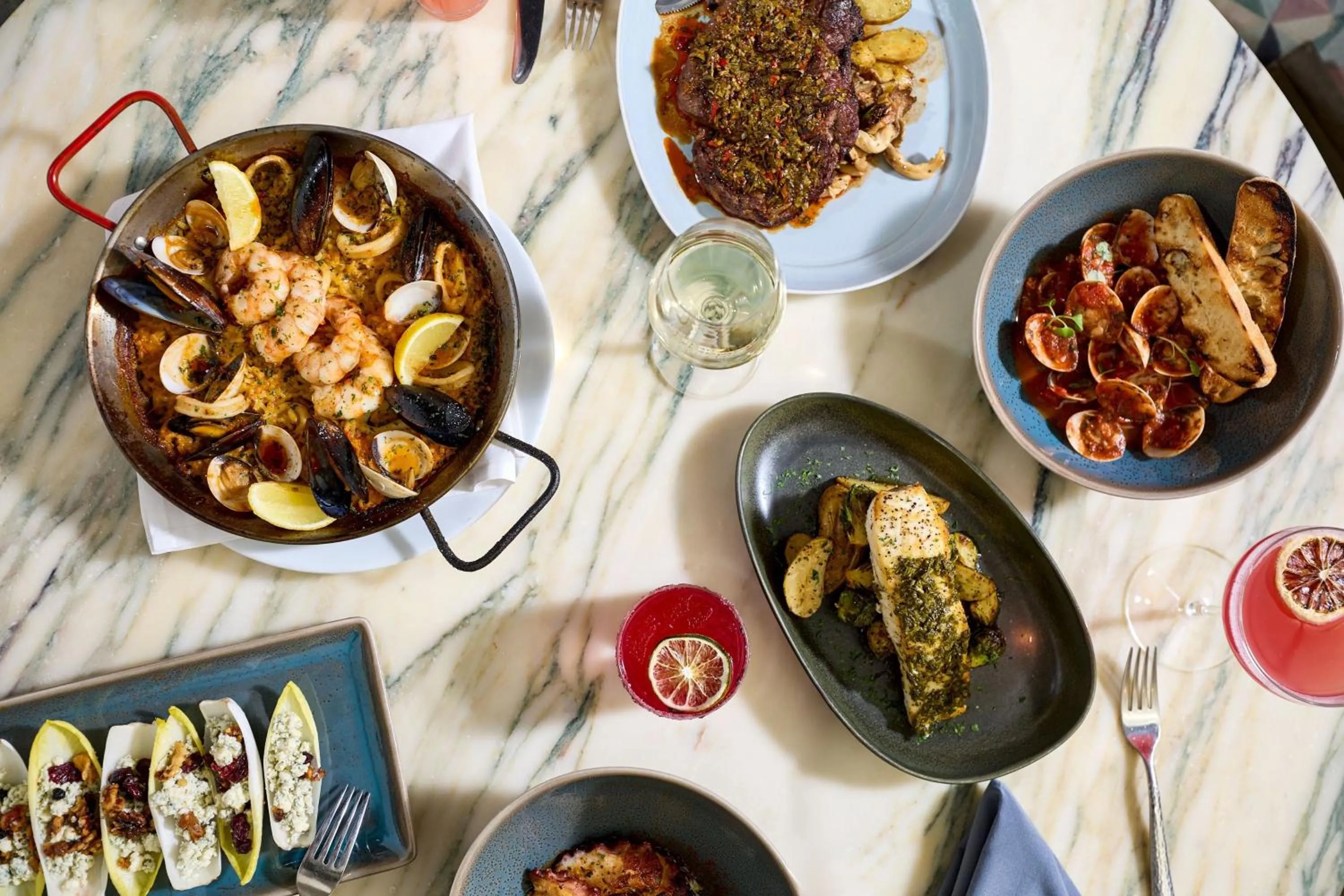 Restaurant/places to eat in The Notary Hotel, Philadelphia, Autograph Collection