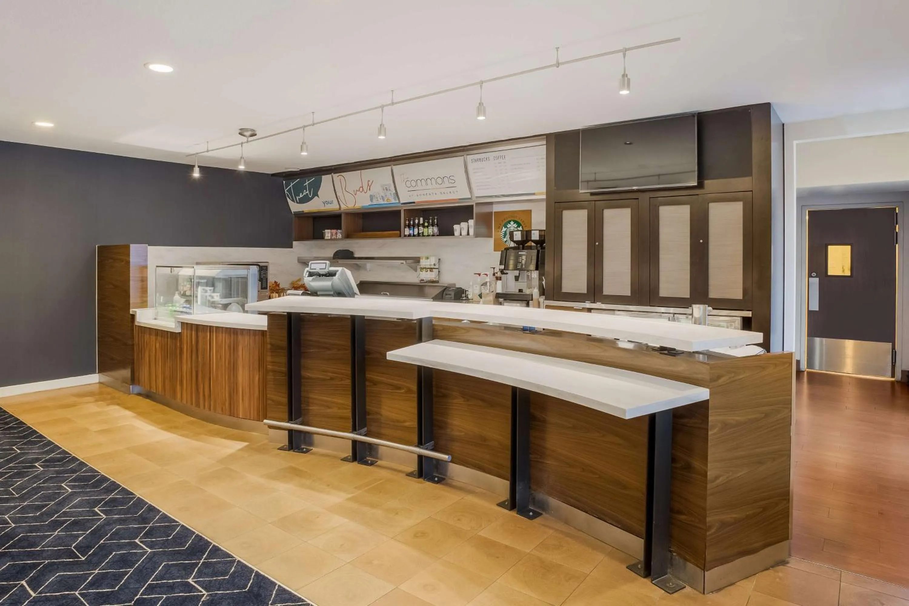 Restaurant/places to eat in Sonesta Select Phoenix Chandler