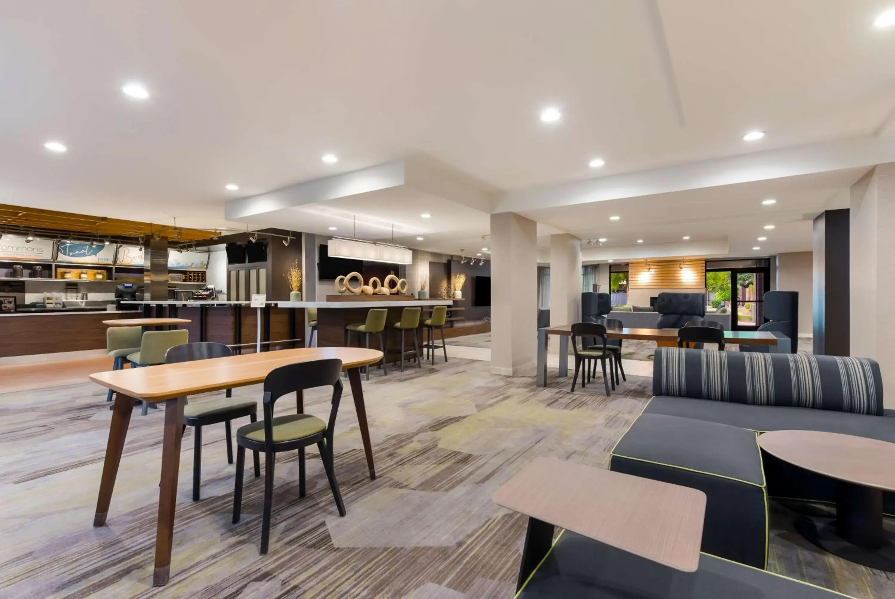 Restaurant/places to eat in Sonesta Select Tempe Downtown Restaurant/places to eat in Sonesta Select Tempe Downtown