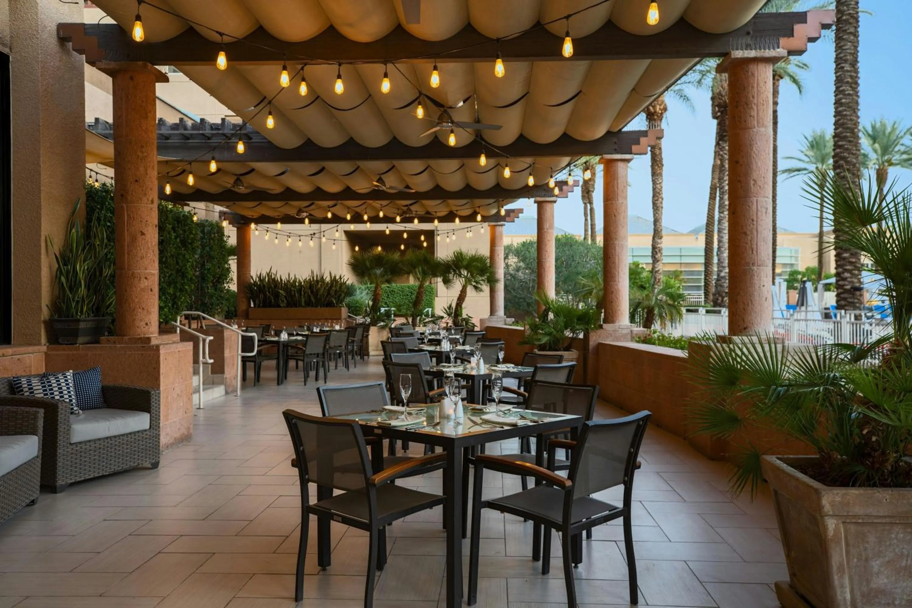 Restaurant/places to eat in Renaissance Esmeralda Resort & Spa, Indian Wells