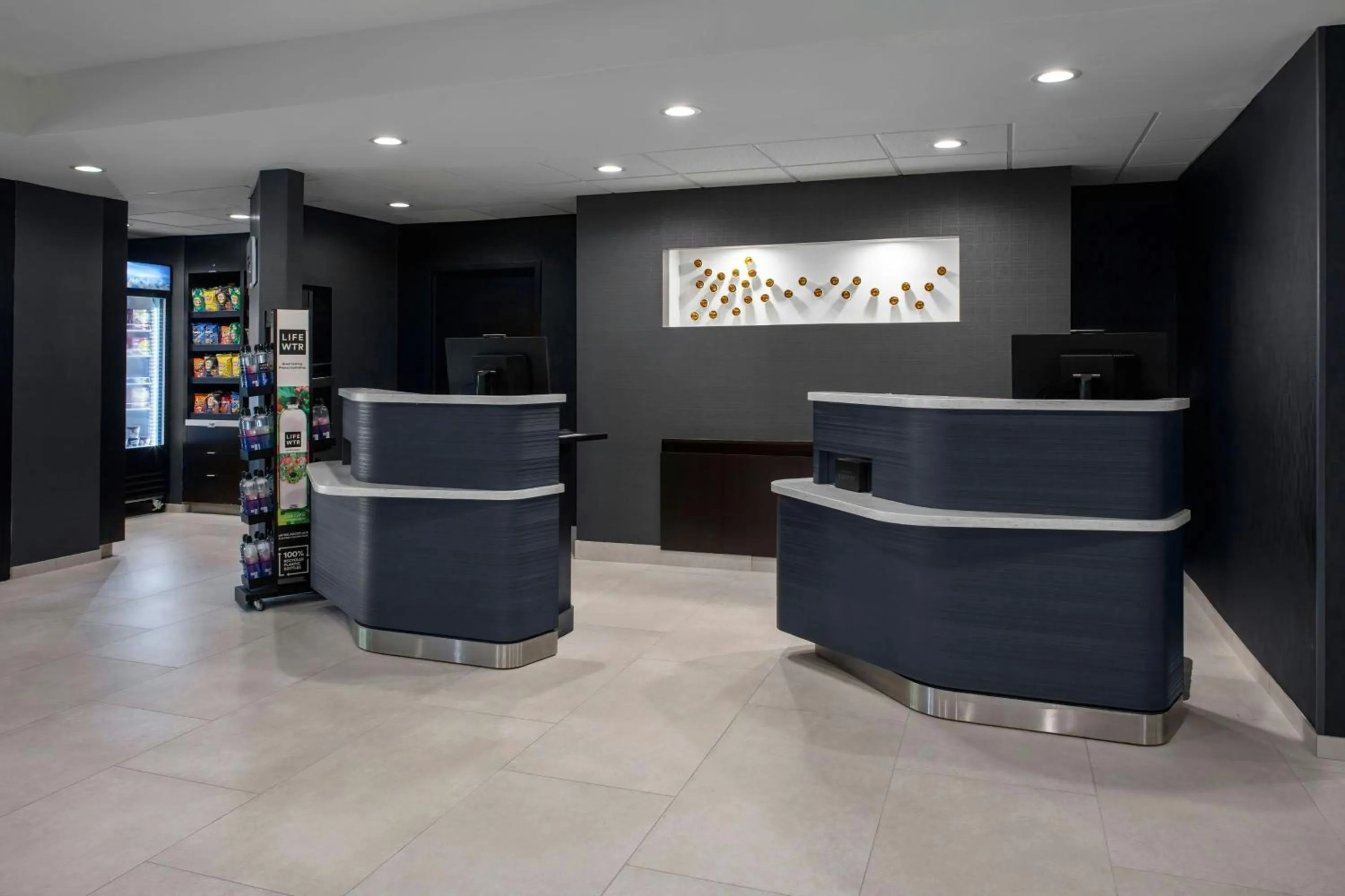 Lobby or reception in Courtyard by Marriott Richmond Northwest