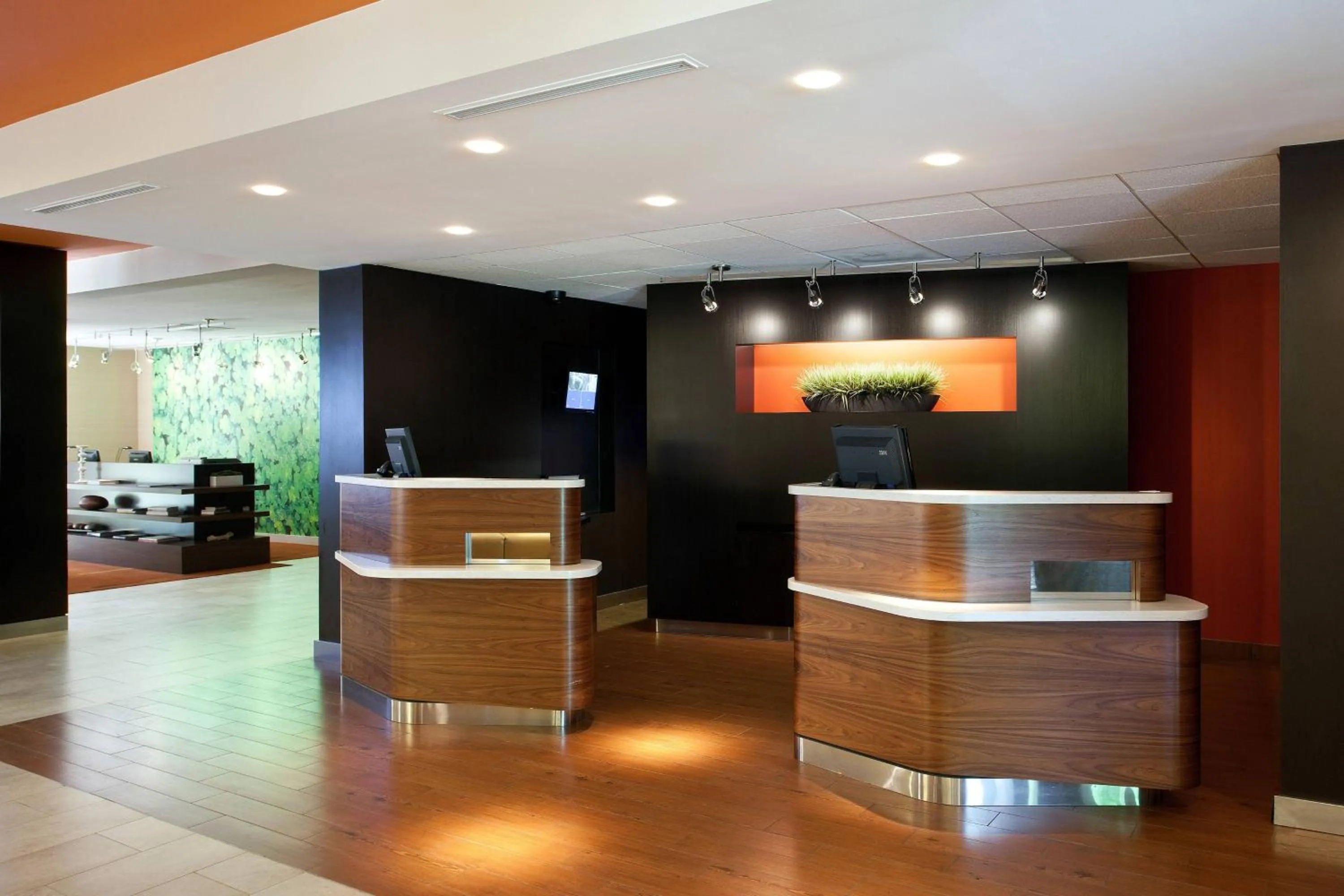 Lobby or reception in Courtyard Sacramento Airport Natomas