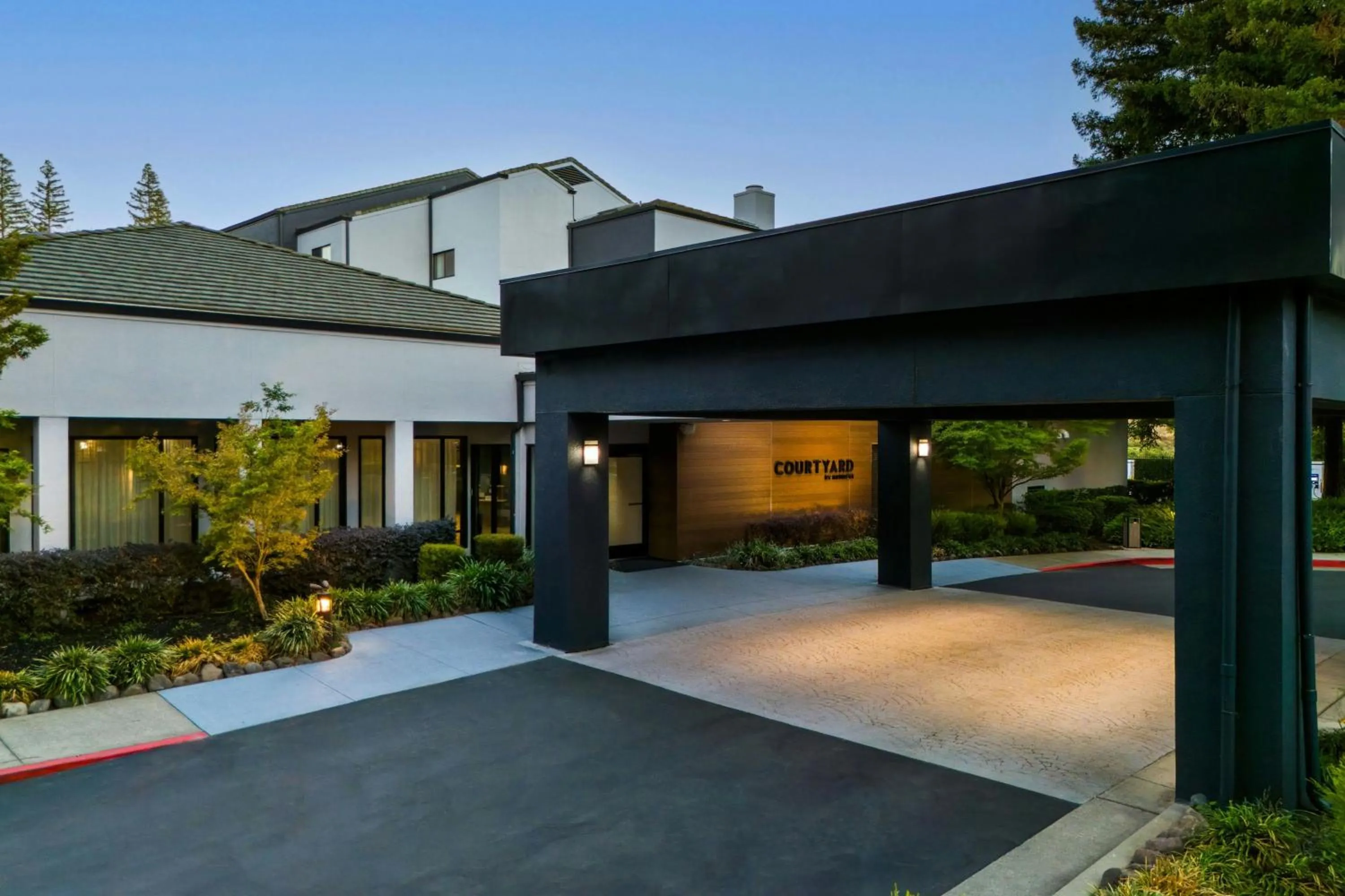 View (from property/room) in Courtyard Sacramento Airport Natomas