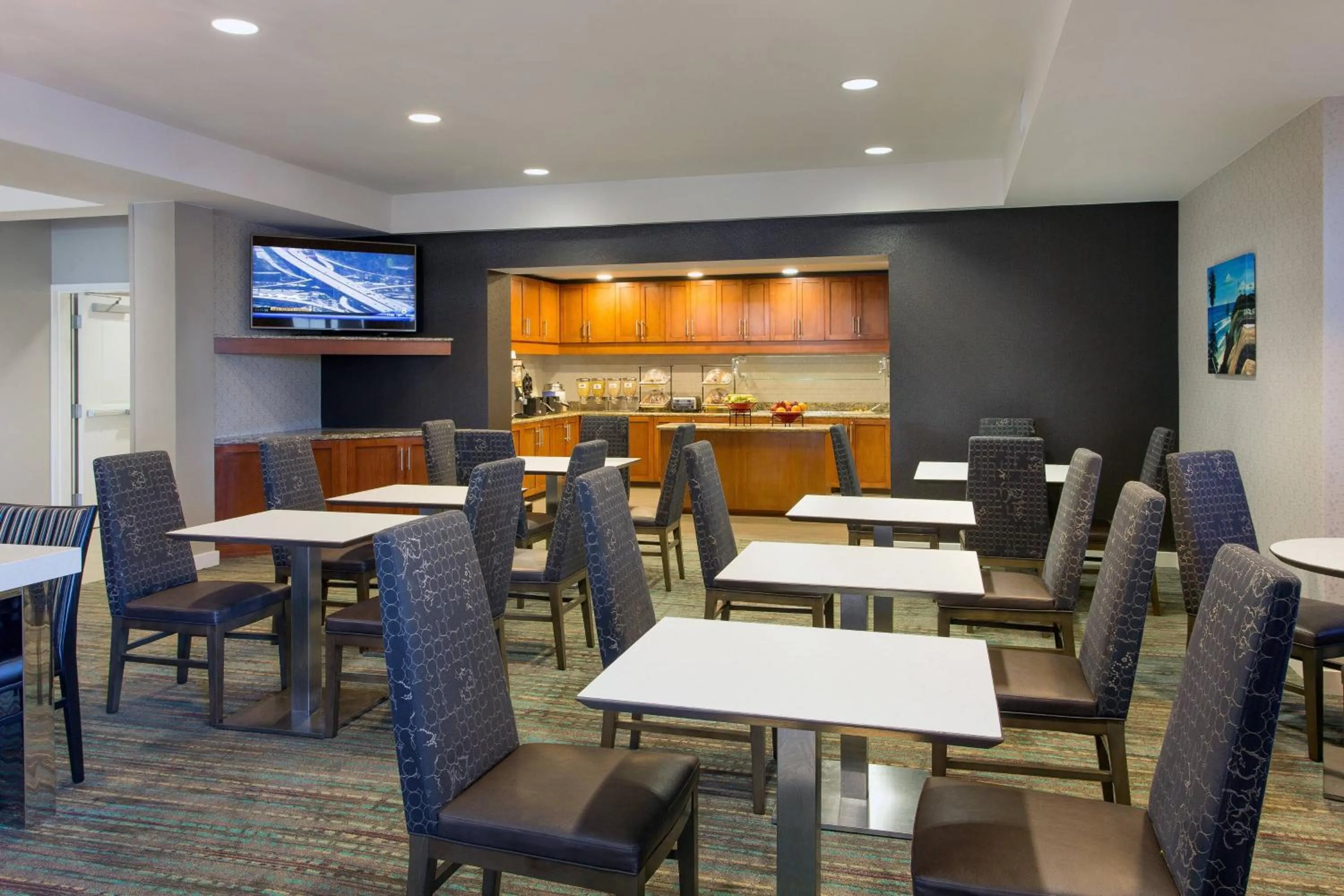 Restaurant/places to eat in Residence Inn San Diego Oceanside