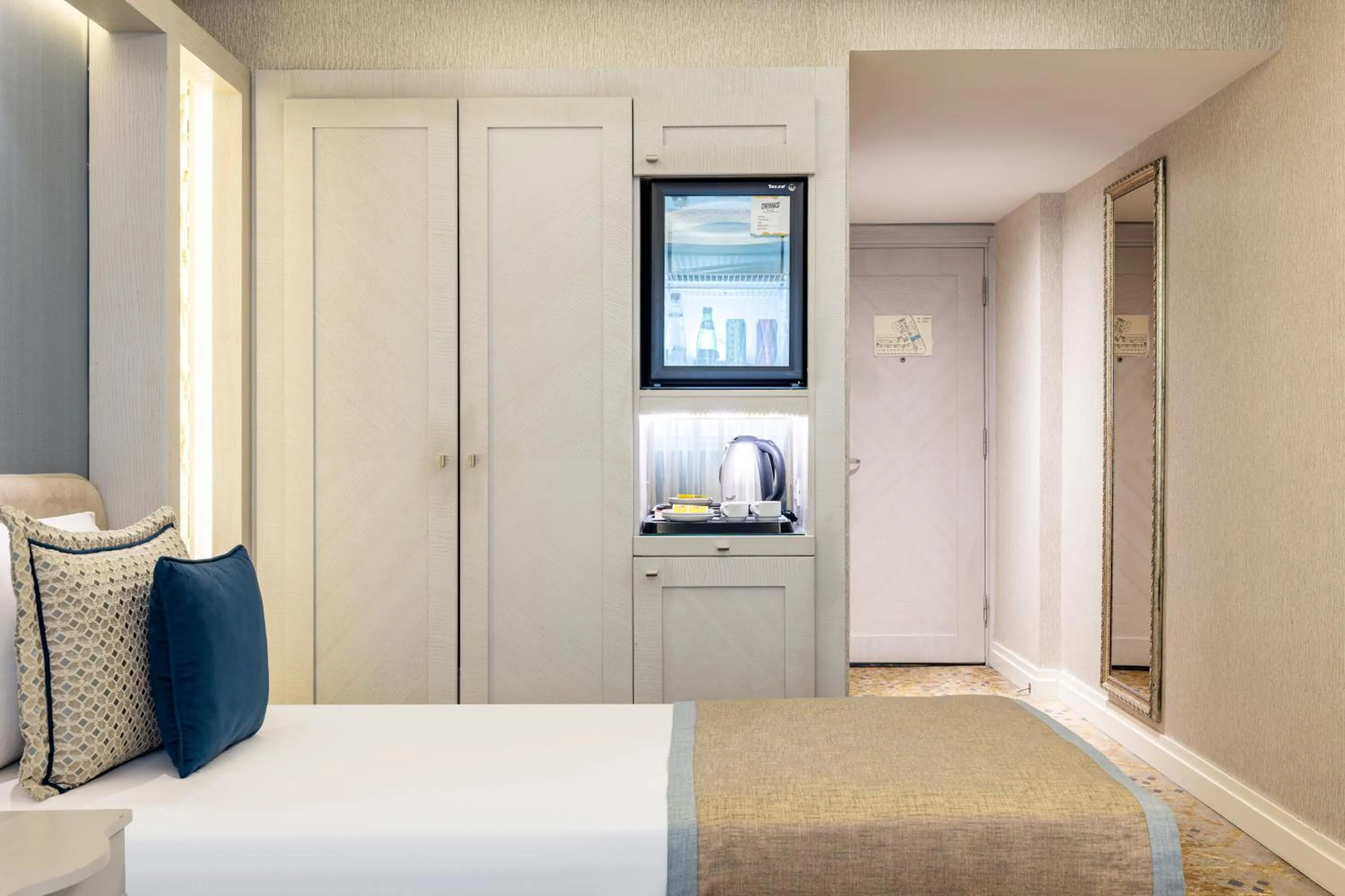 Bed in AHC Old City Hotel