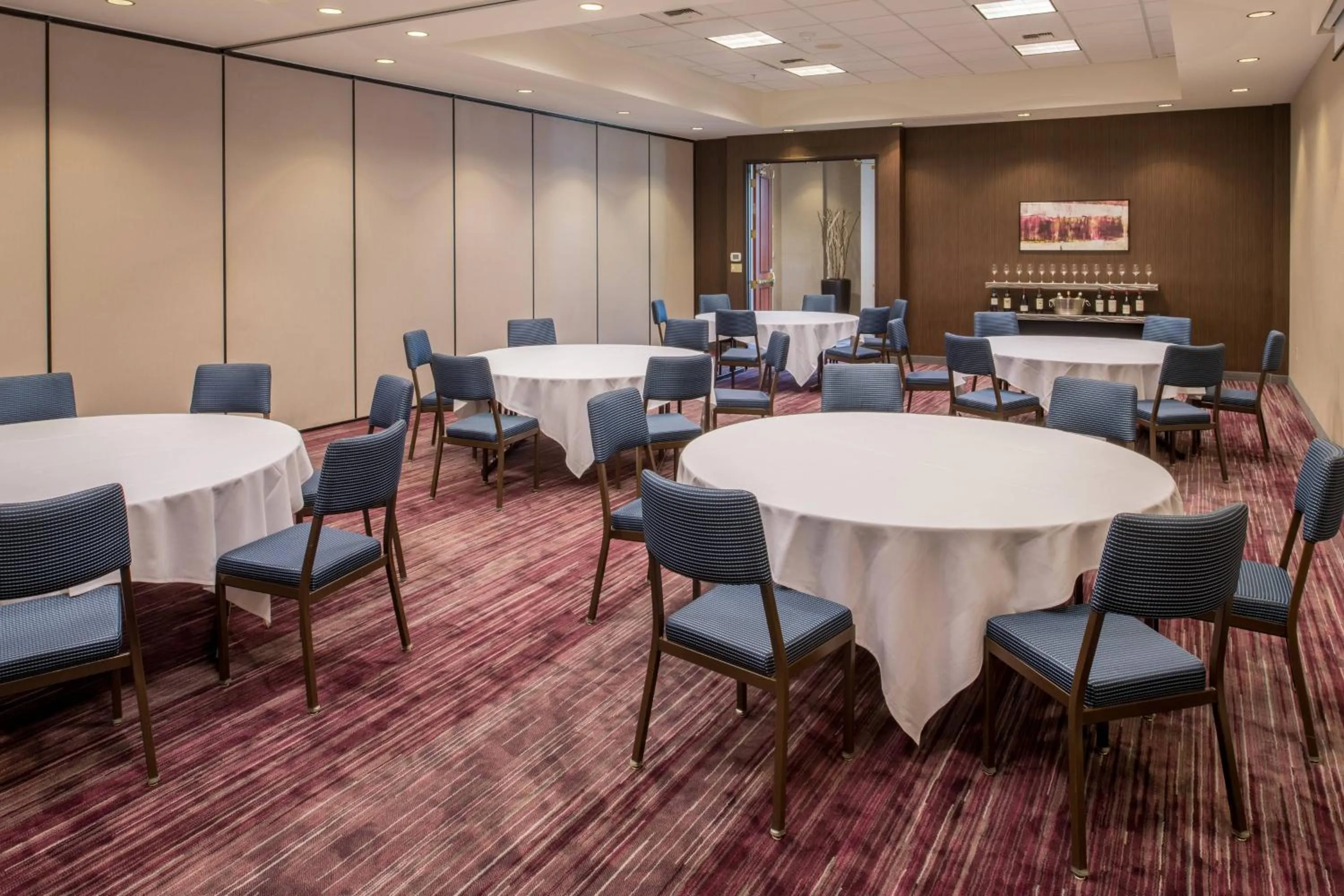 Meeting/conference room in Courtyard by Marriott Seattle Federal Way