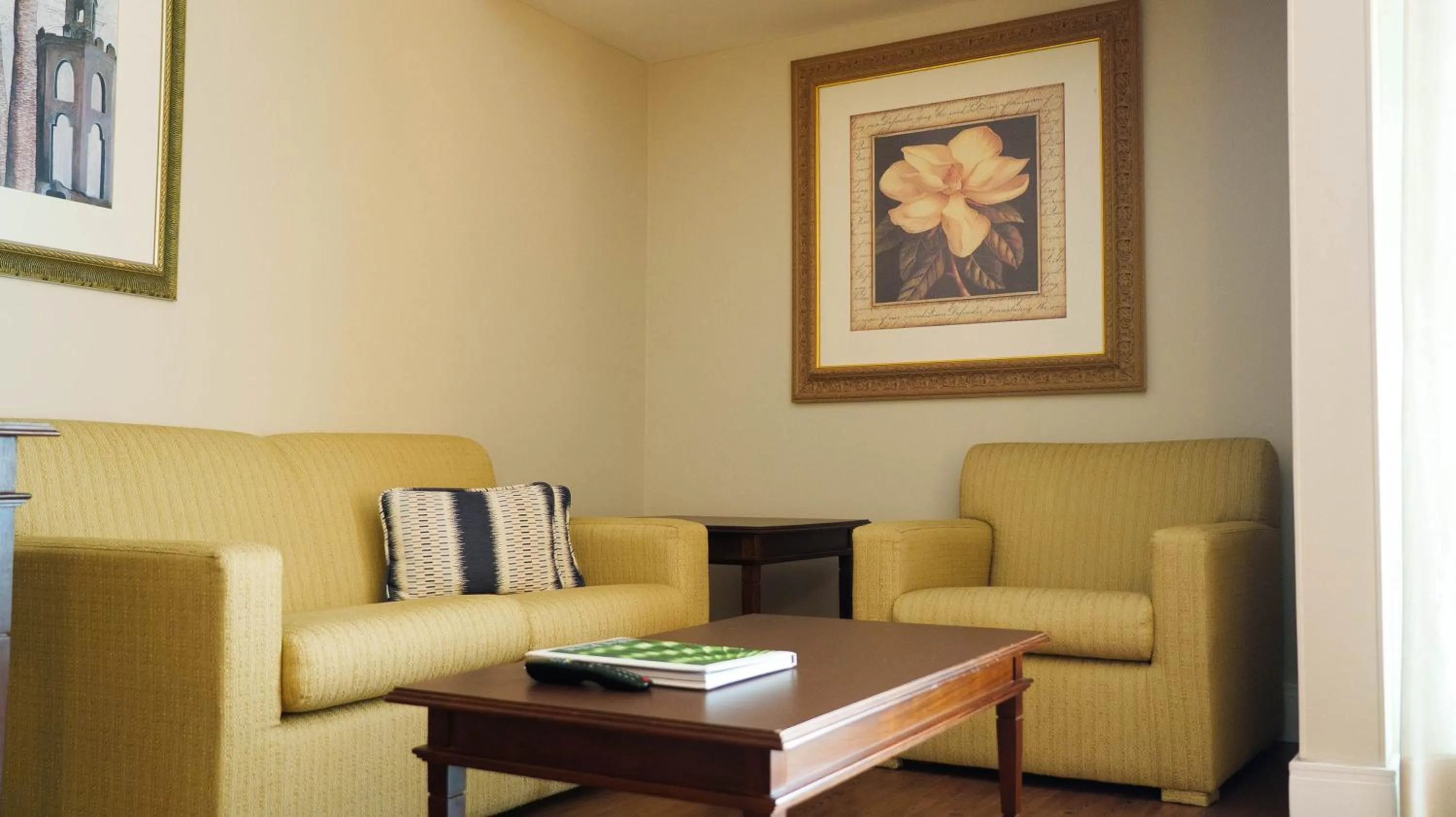 Bedroom in Royal Palm Plaza Resort