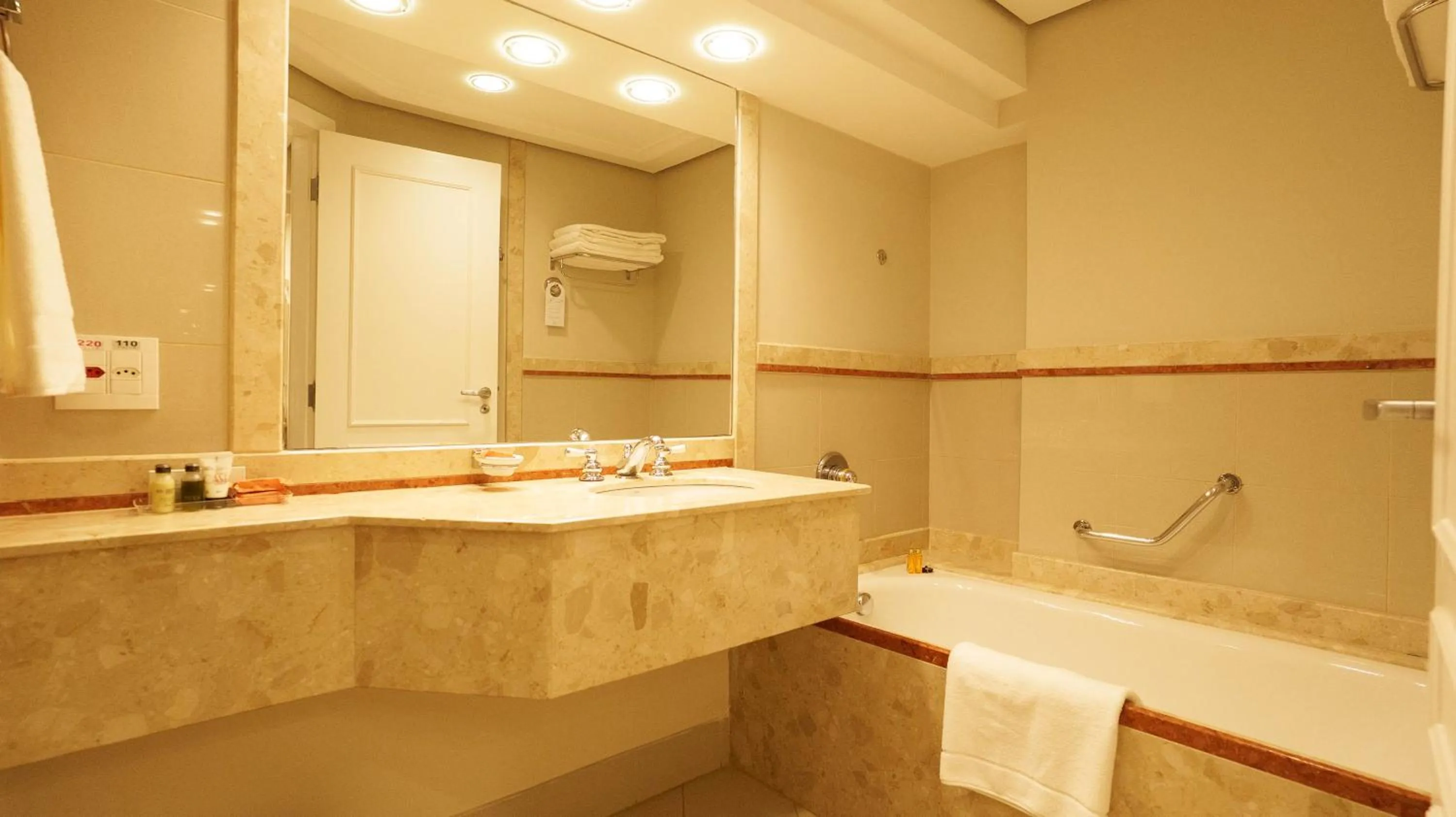 Bathroom in Royal Palm Plaza Resort