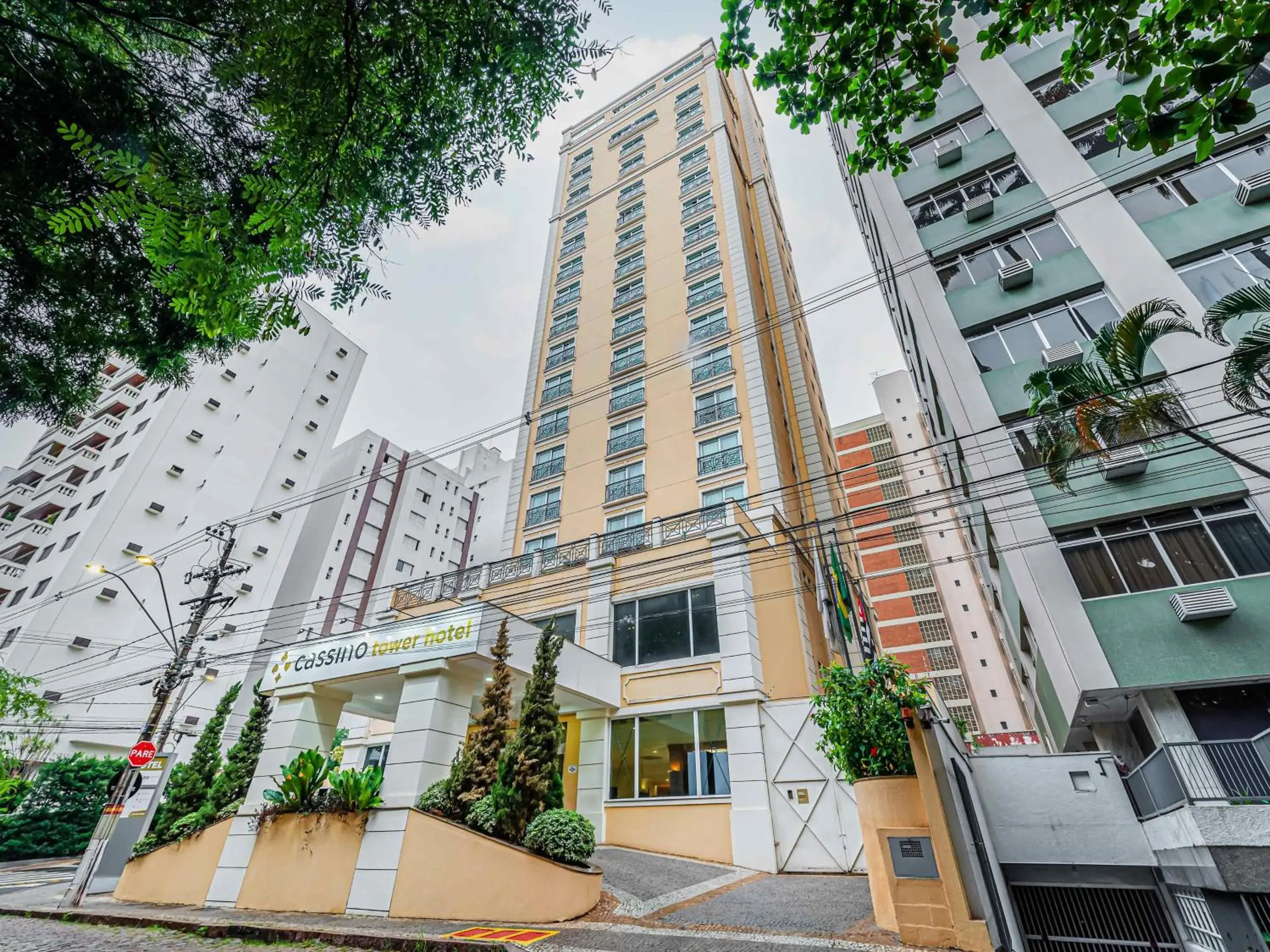 Property building in Hotel Cassino Tower Campinas Cambuí By Nacional Inn Property building in Hotel Cassino Tower Campinas Cambuí By Nacional Inn