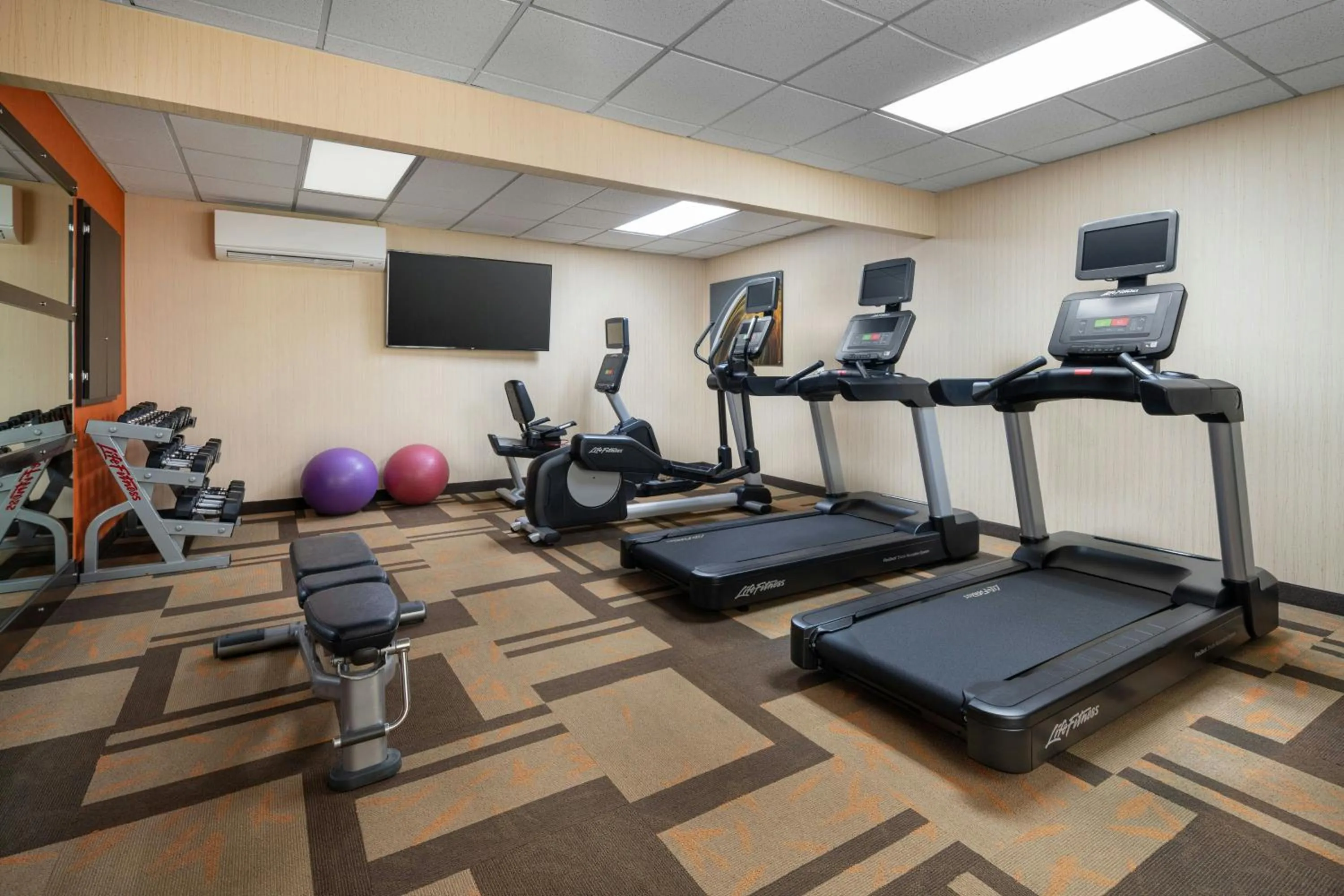 Fitness centre/facilities in Courtyard Fremont Silicon Valley