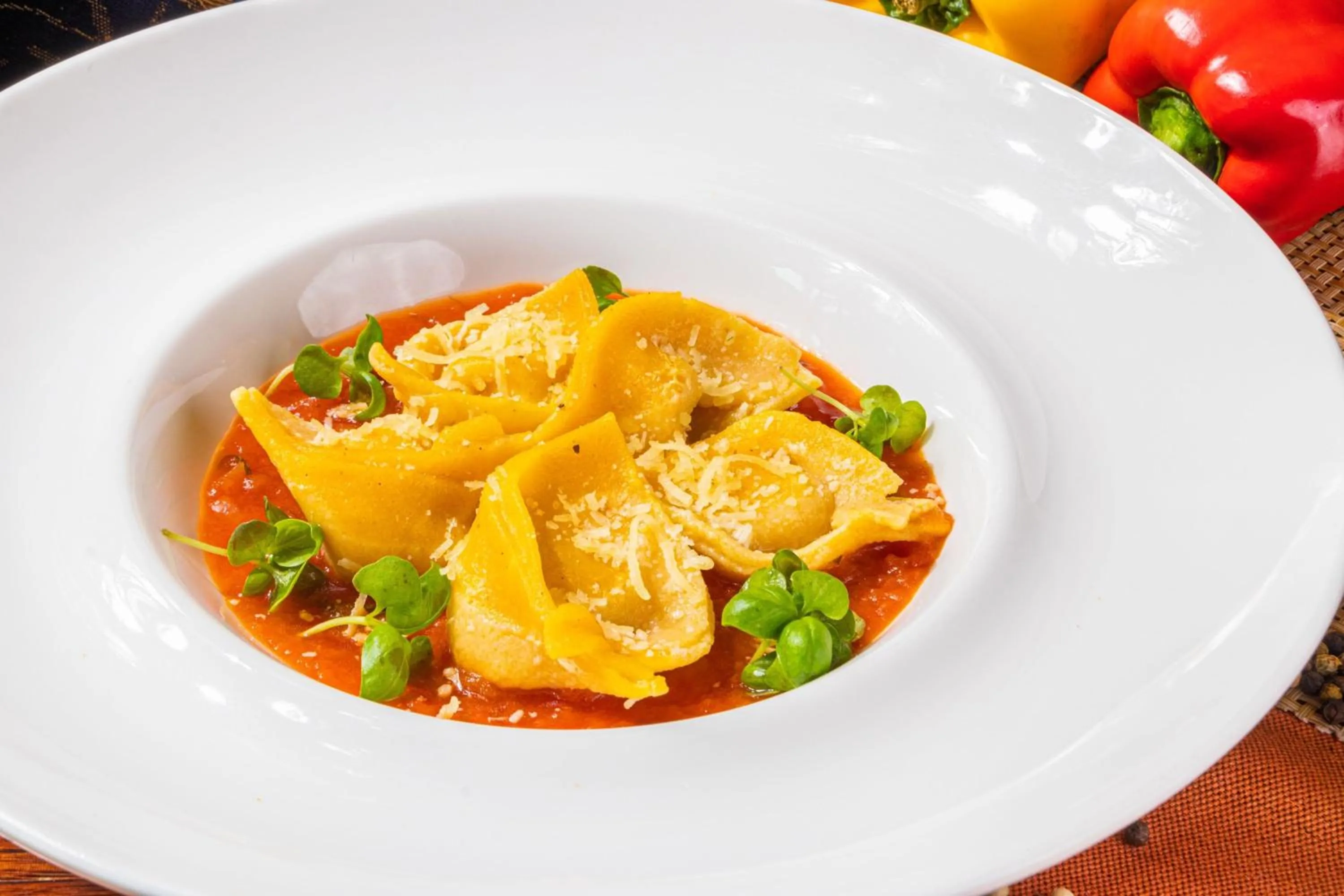 Restaurant/places to eat in Sheraton Guayaquil