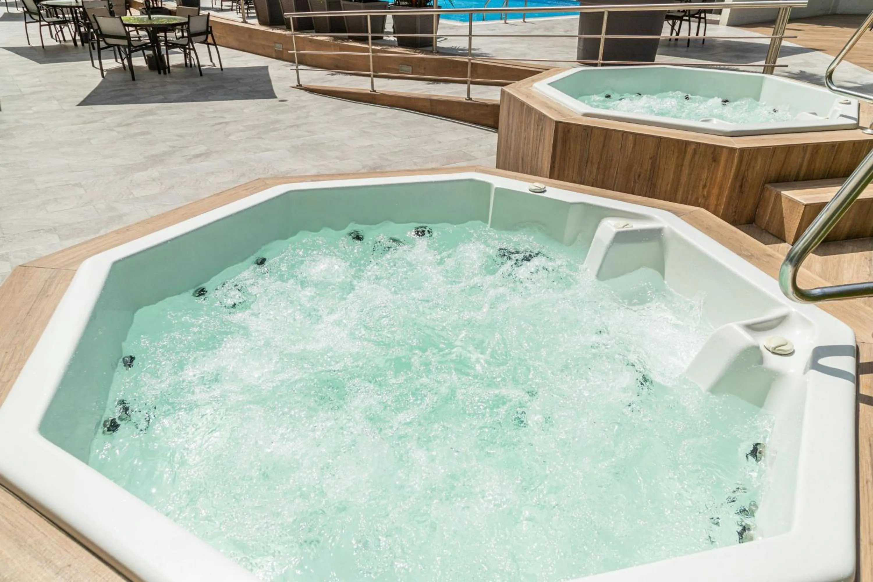 Swimming pool in Sheraton Guayaquil