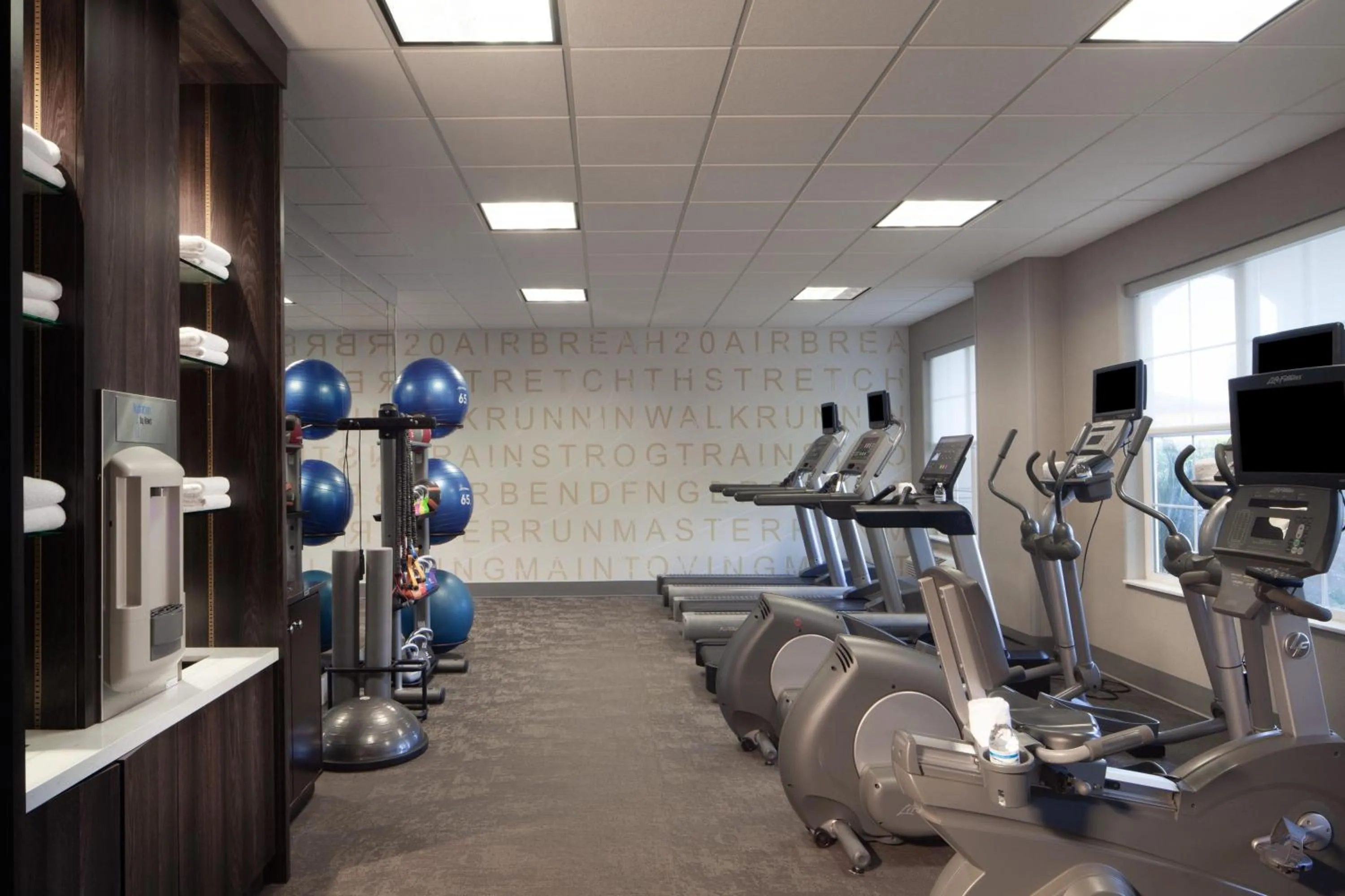 Fitness centre/facilities in Residence Inn by Marriott Newark Silicon Valley