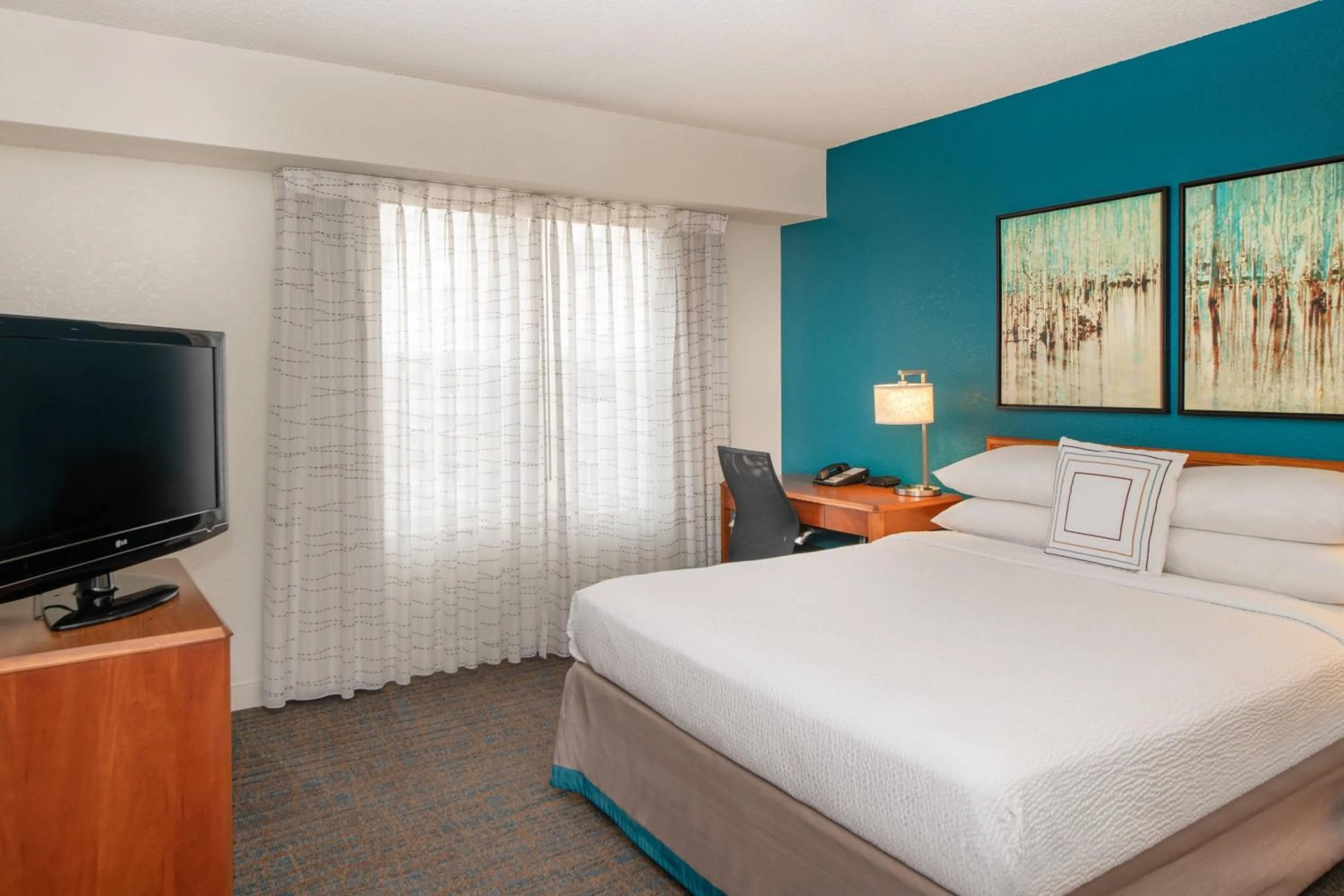 Bedroom, Bed in Residence Inn by Marriott Newark Silicon Valley