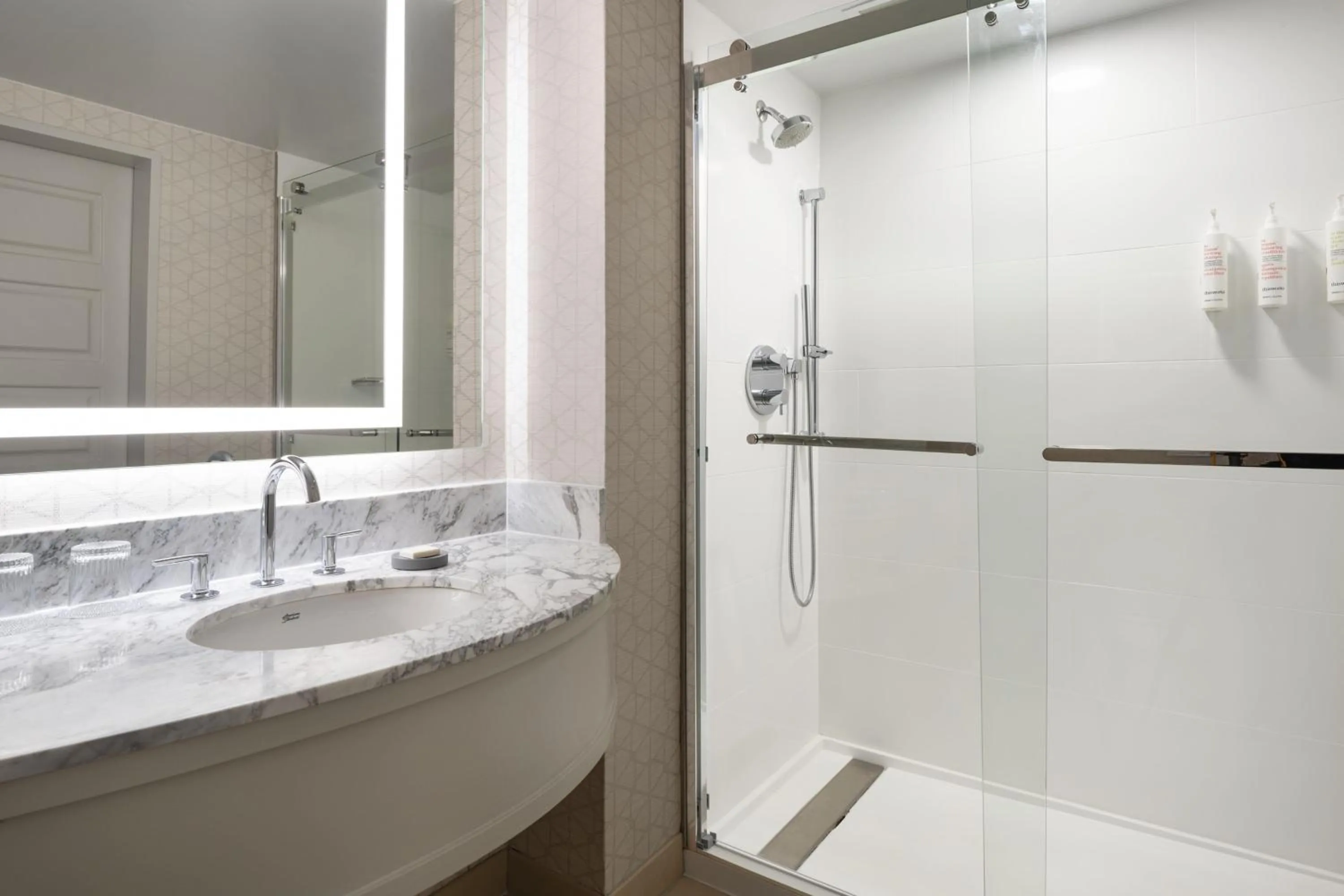 Bathroom in San Jose Marriott