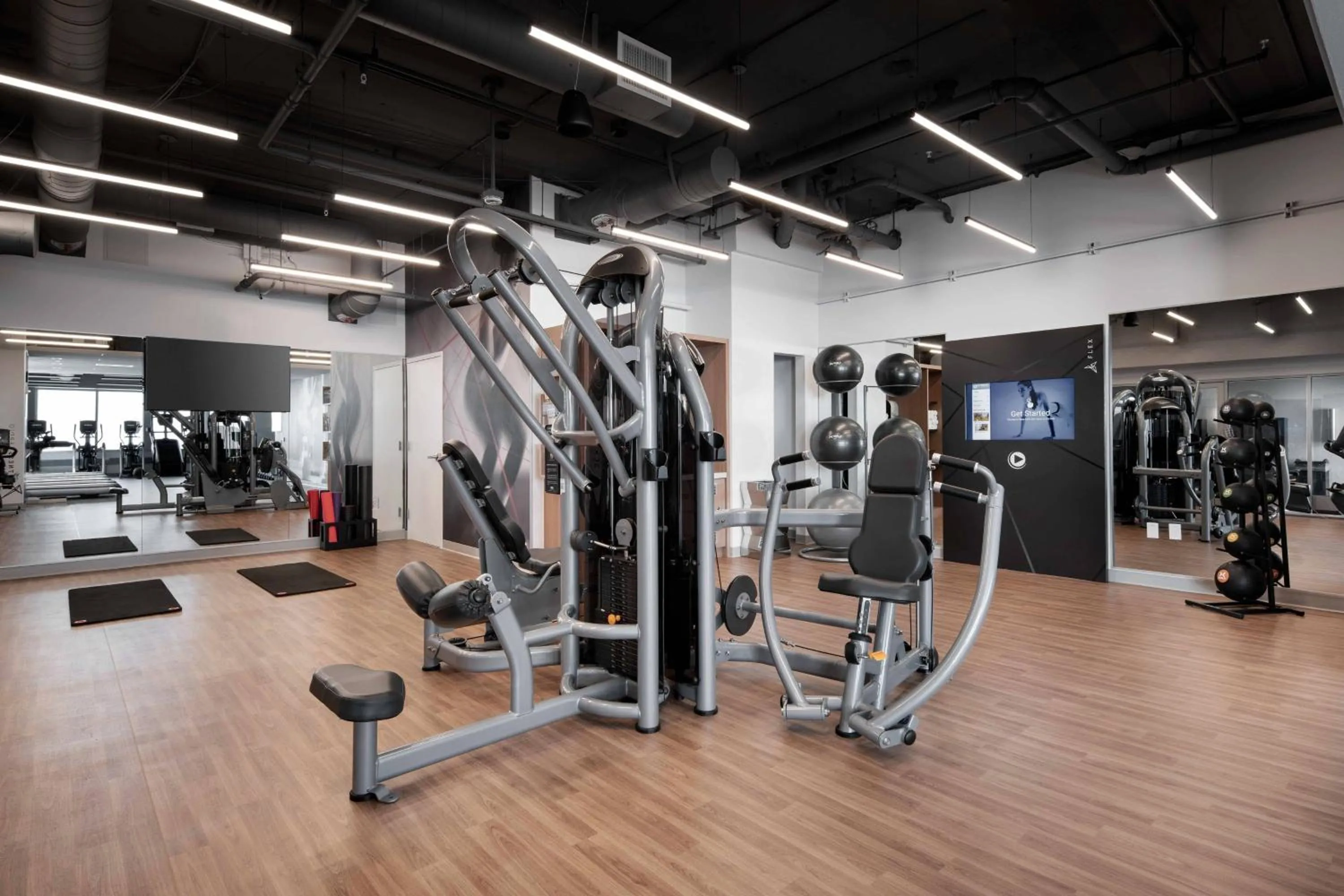 Fitness centre/facilities in San Jose Marriott