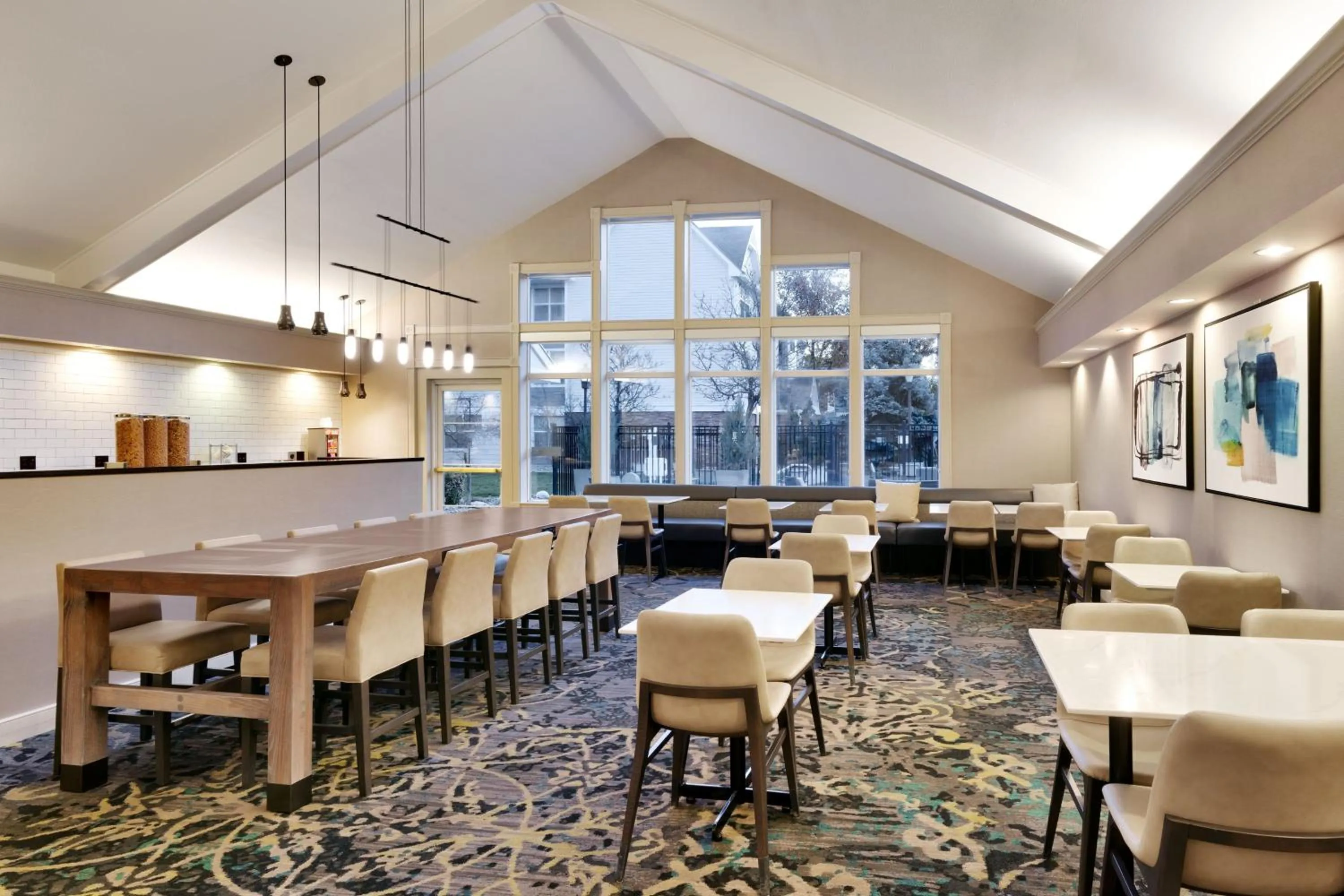 Restaurant/places to eat in Residence Inn Salt Lake City Cottonwood