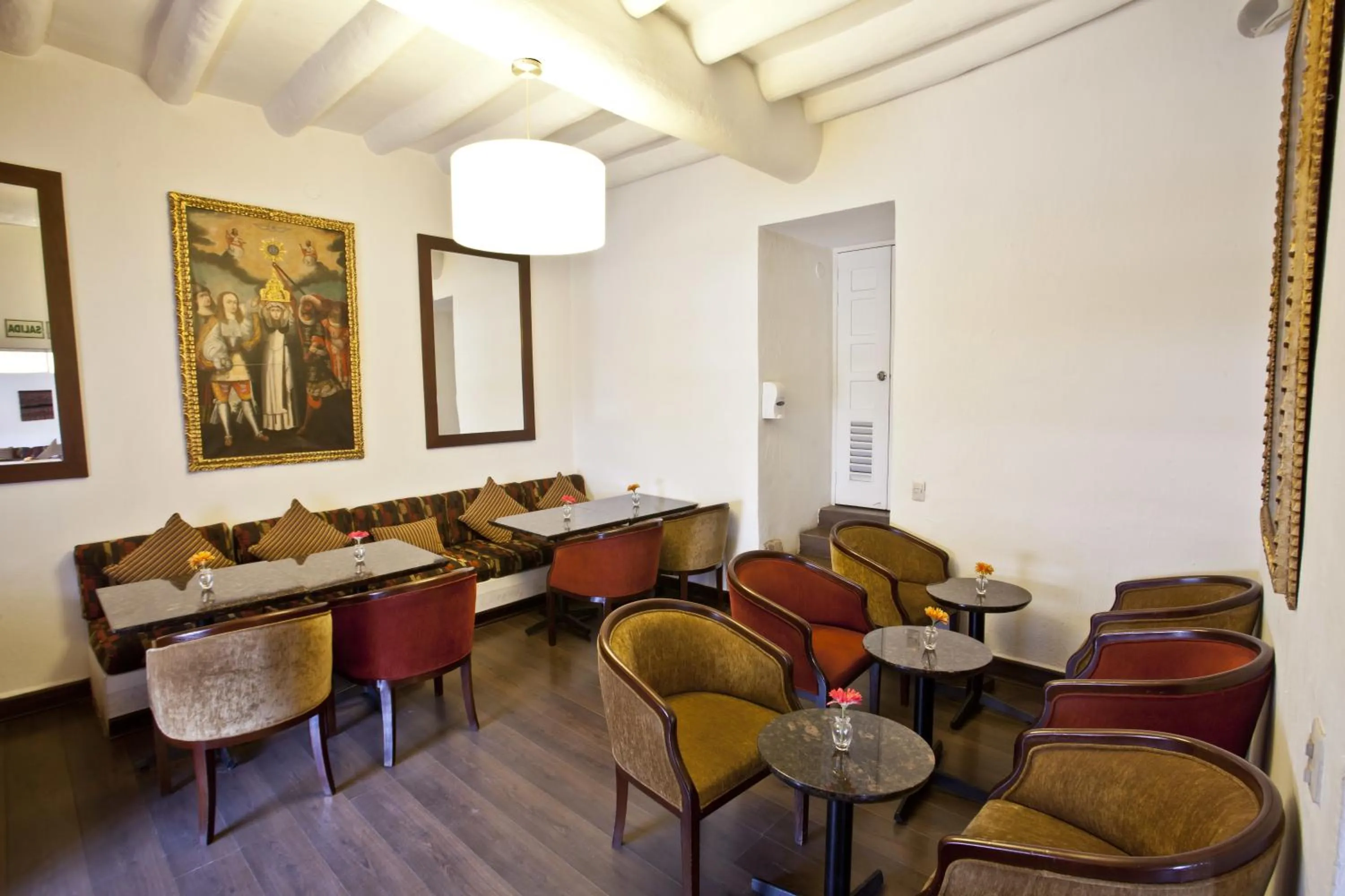 Buffet breakfast in Tierra Viva Cusco Saphi Hotel