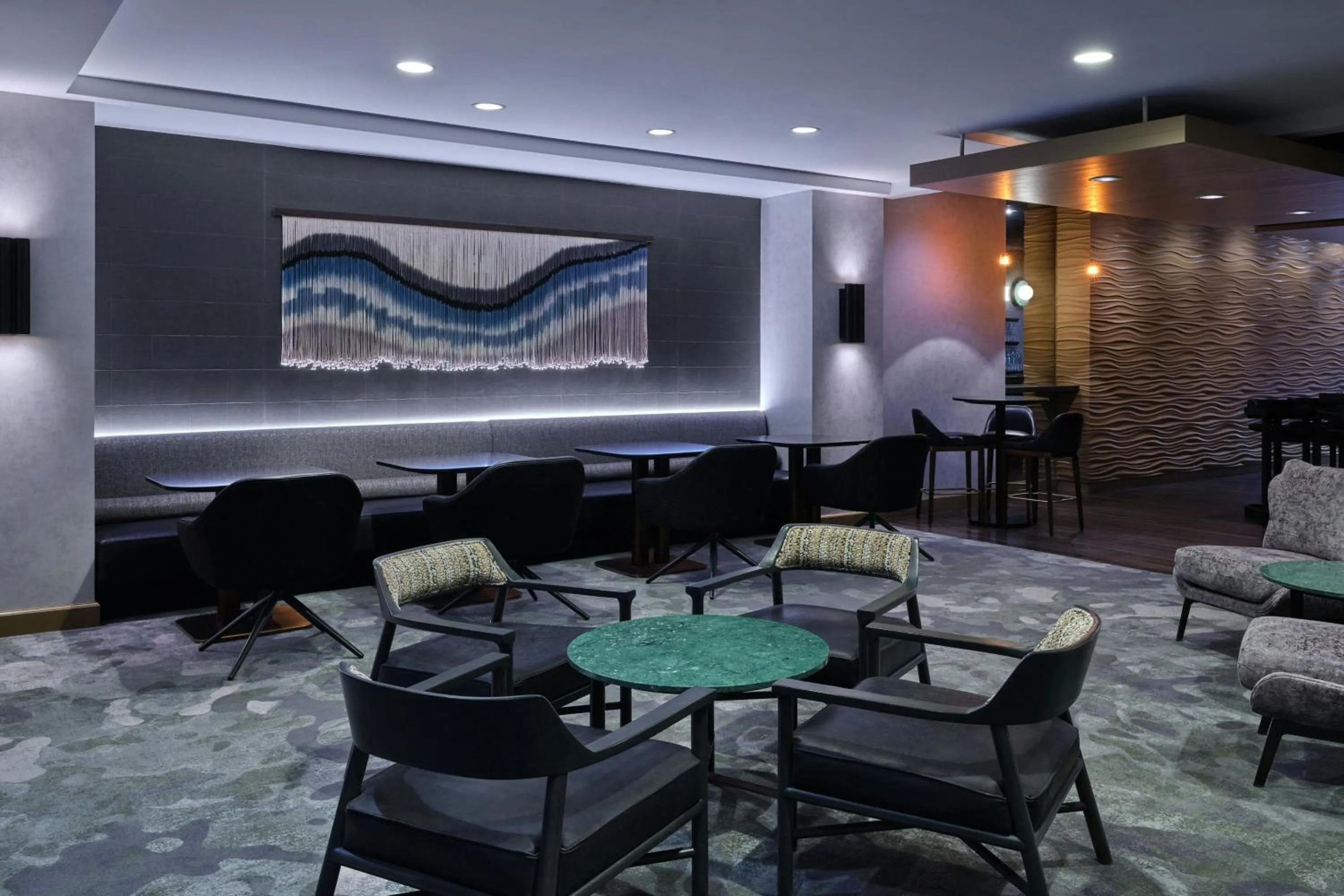 Lounge or bar in Salt Lake Marriott Downtown at City Creek