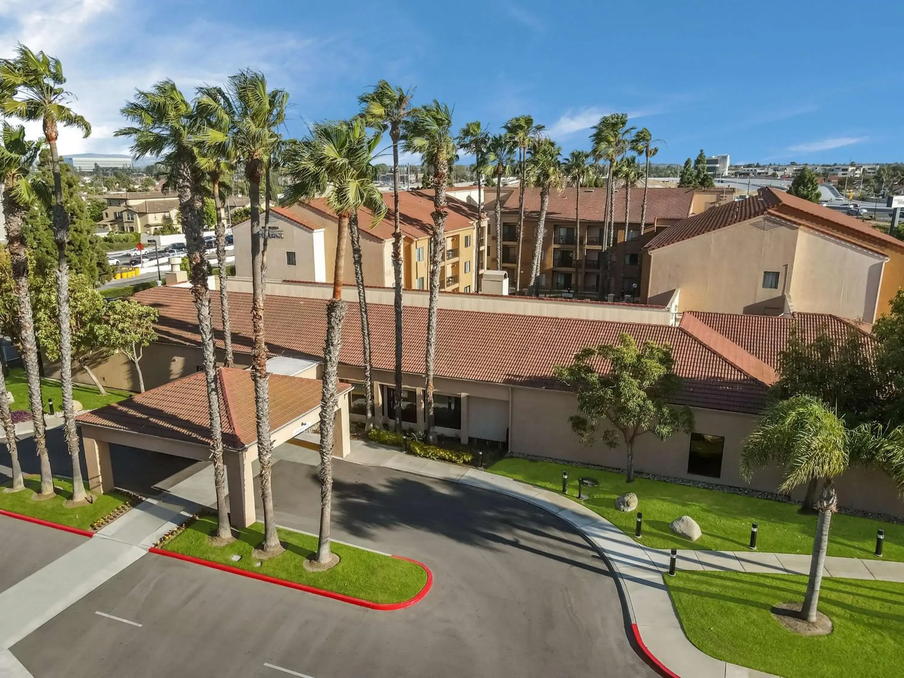 Property building in Sonesta Select Huntington Beach Fountain Valley Property building in Sonesta Select Huntington Beach Fountain Valley