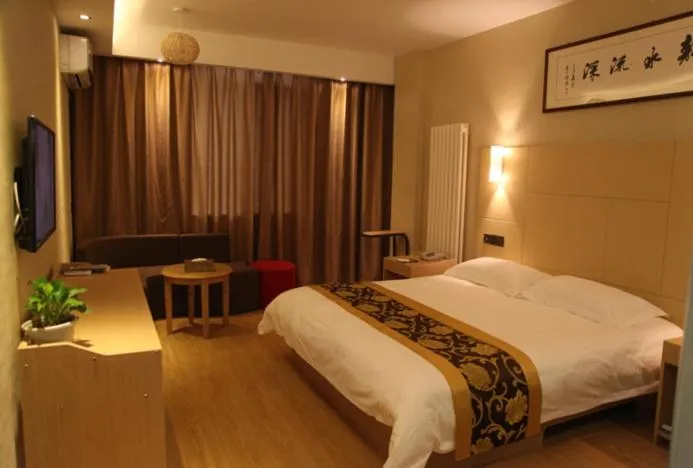 Bed in Thank Inn Plus Hotel Shandong Qingdao Development Zone Shandong University of Science and Technology