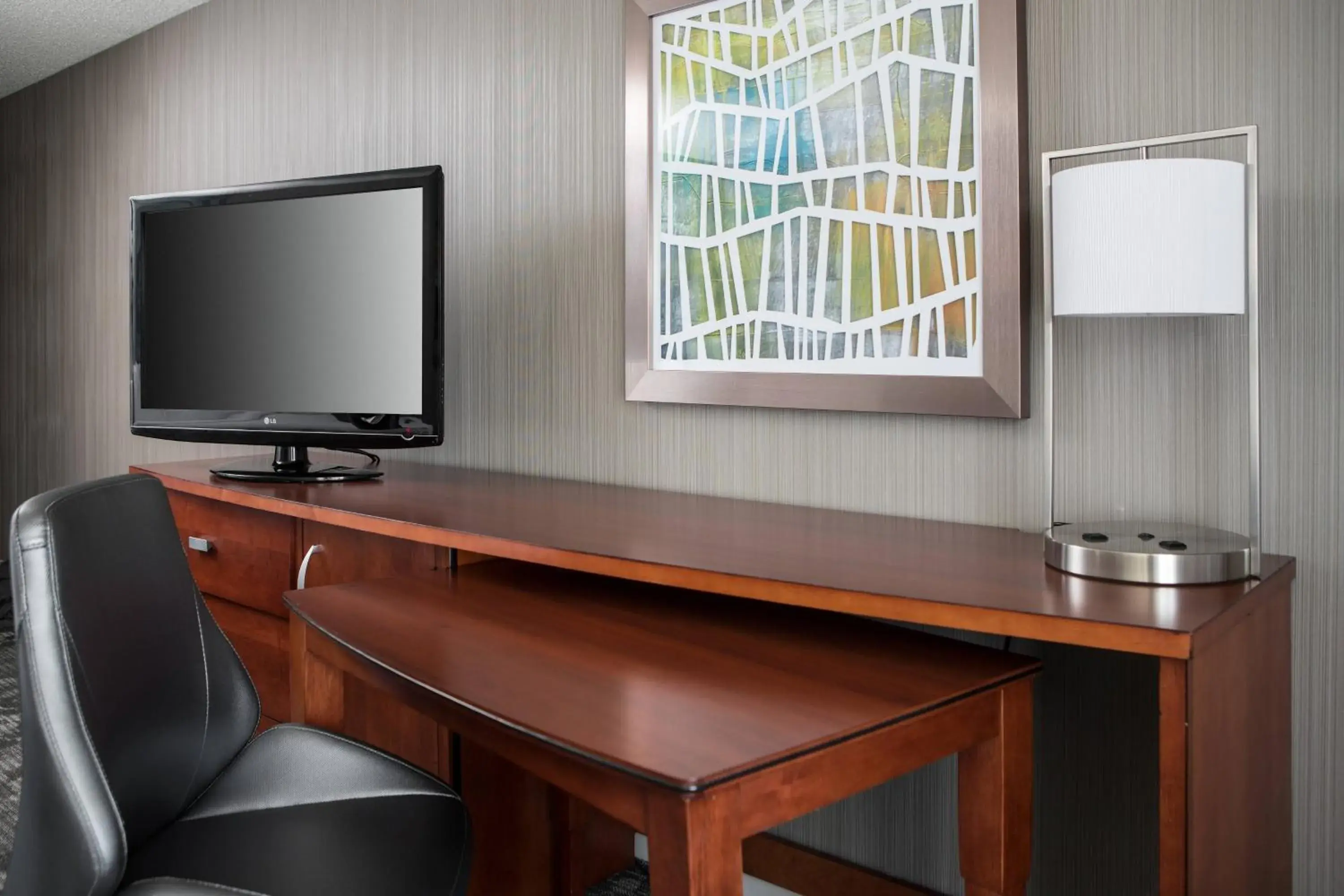 Queen Room with Two Queen Beds in Courtyard Foothill Ranch Irvine East/Lake Forest Queen Room with Two Queen Beds in Courtyard Foothill Ranch Irvine East/Lake Forest