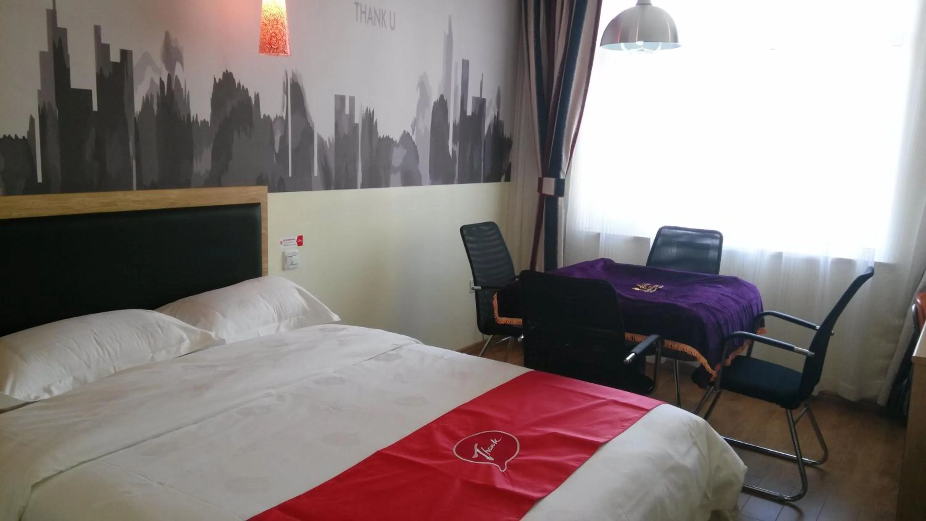 Bed in Thank Inn Chain Hotel Jiangxi Fuzhou Linchuan District Laowuhuang Palace Bus Station