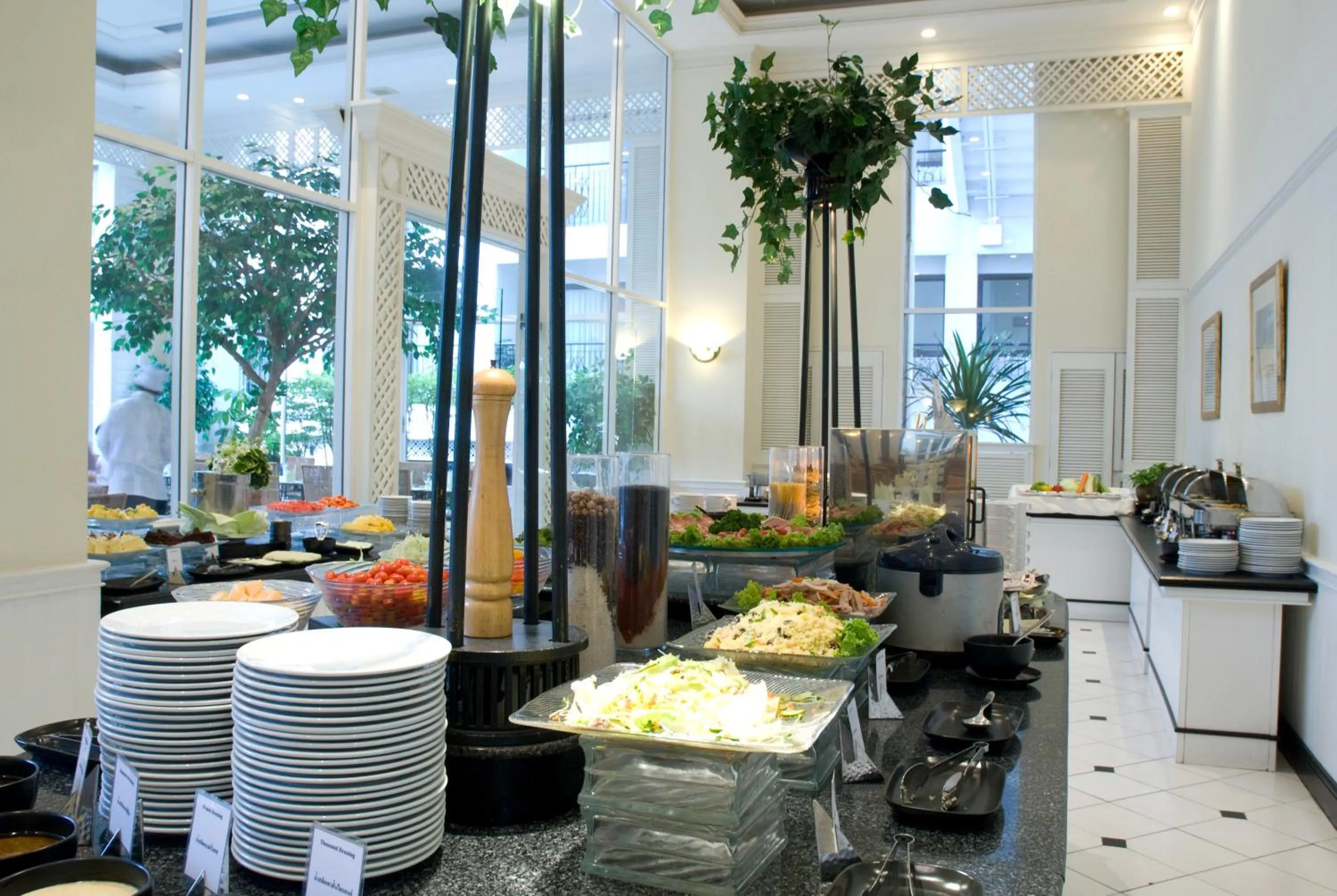 Restaurant/places to eat in Kantary Bay Hotel And Serviced Apartments Sriracha