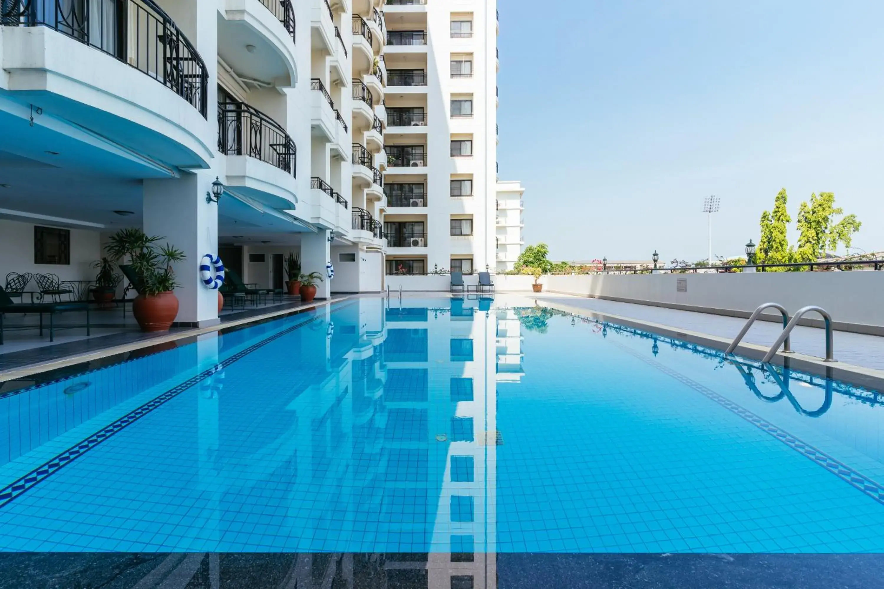 Swimming pool in Kantary Bay Hotel And Serviced Apartments Sriracha Swimming pool in Kantary Bay Hotel And Serviced Apartments Sriracha