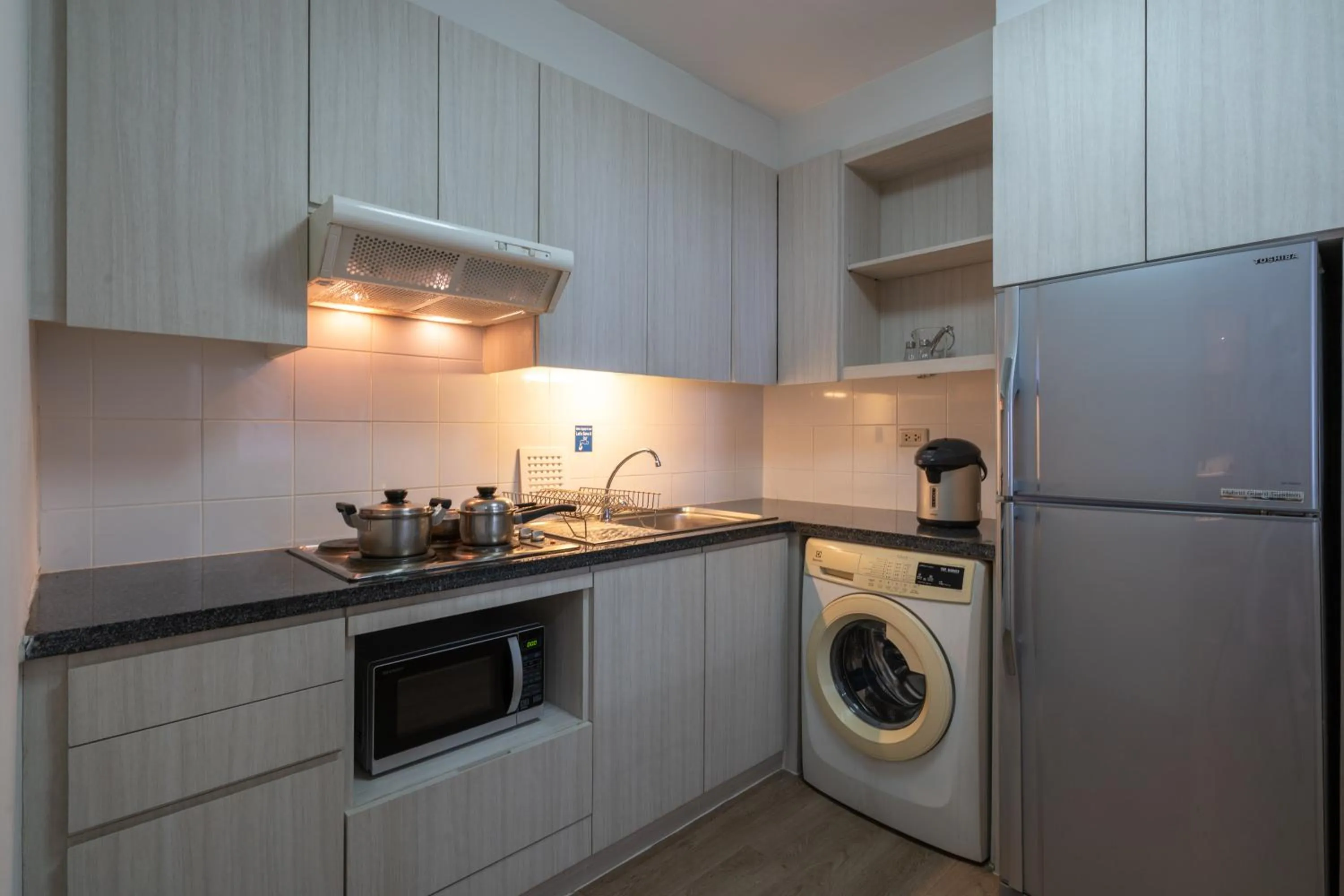 Kitchen or kitchenette in Kantary Bay Hotel And Serviced Apartments Sriracha