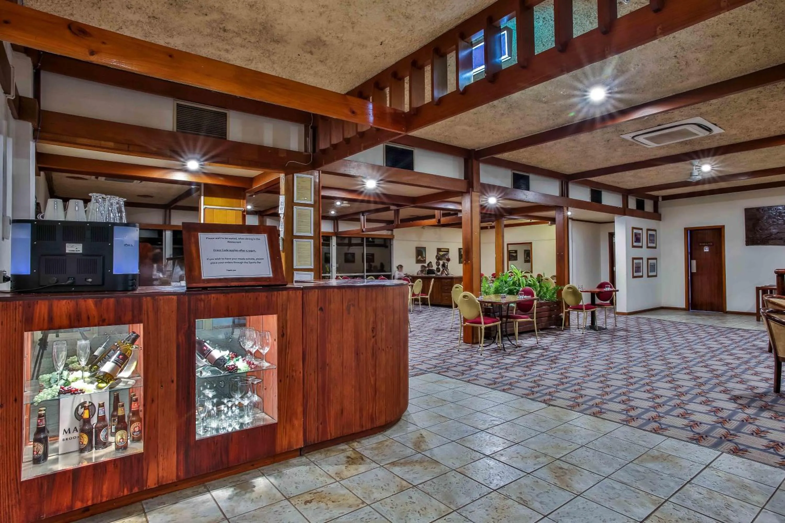 Restaurant/places to eat in Hotel Kununurra