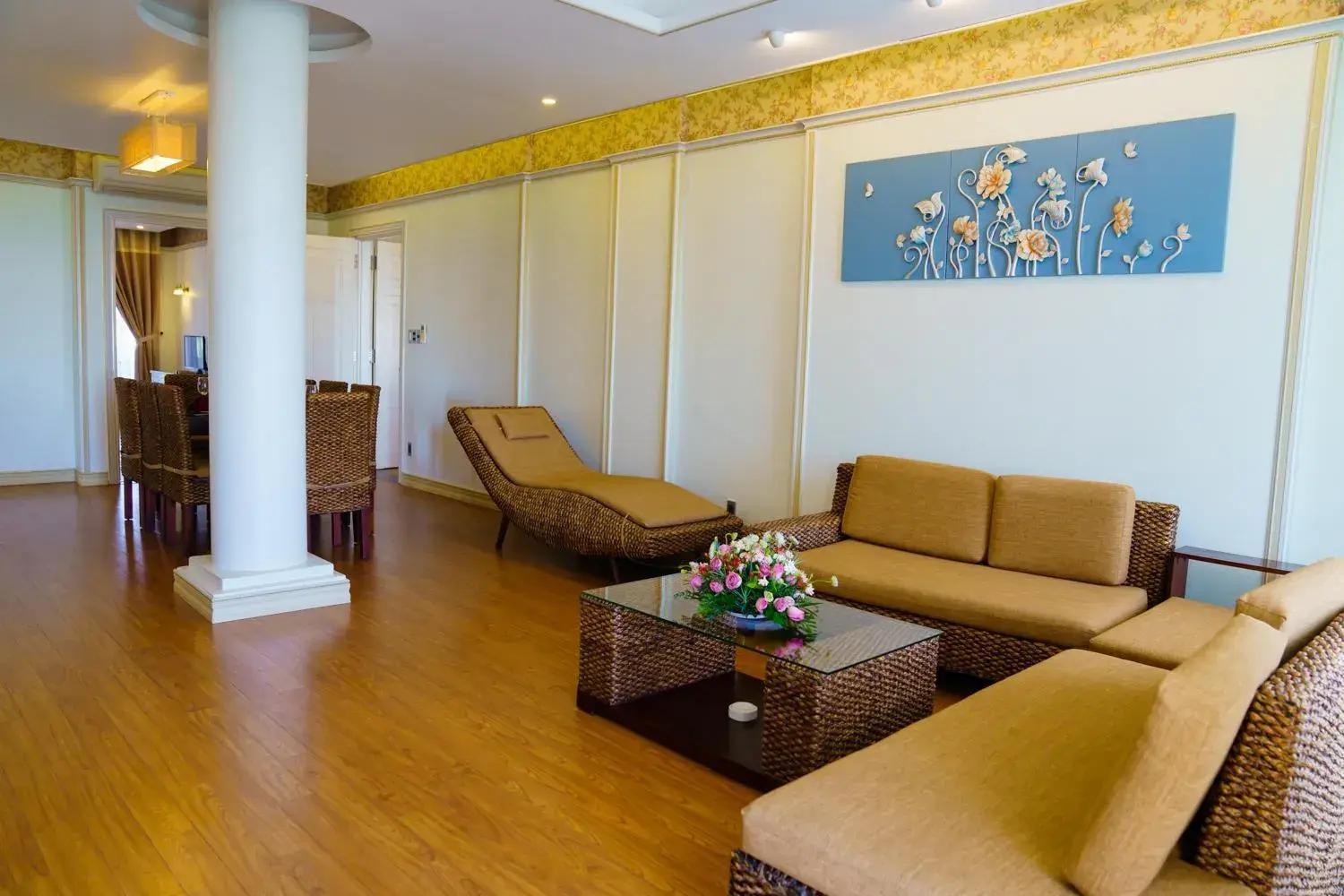 Living room in Lotus Muine Resort & Spa Living room in Lotus Muine Resort & Spa