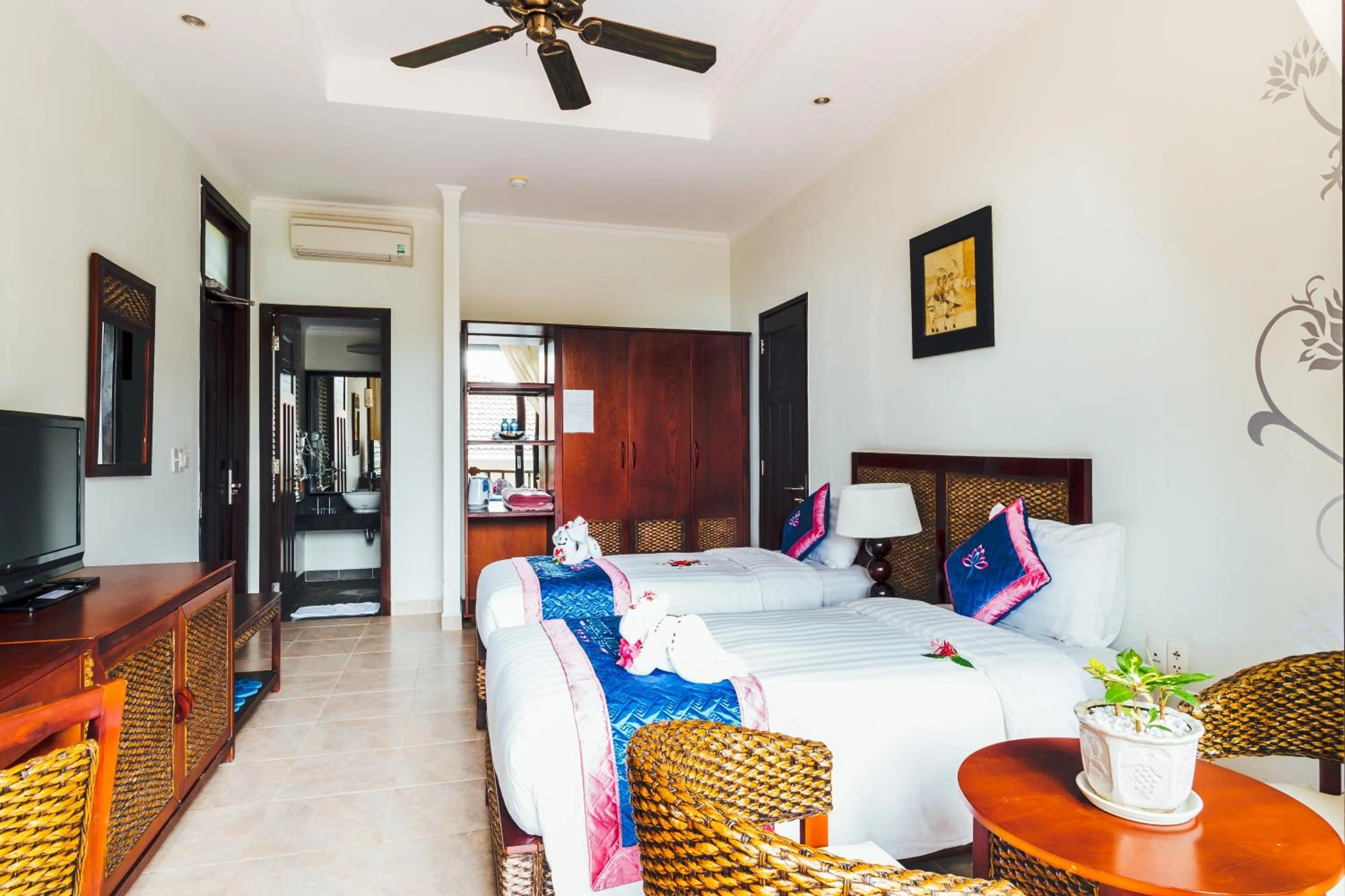 Bedroom, Bed in Lotus Muine Resort & Spa